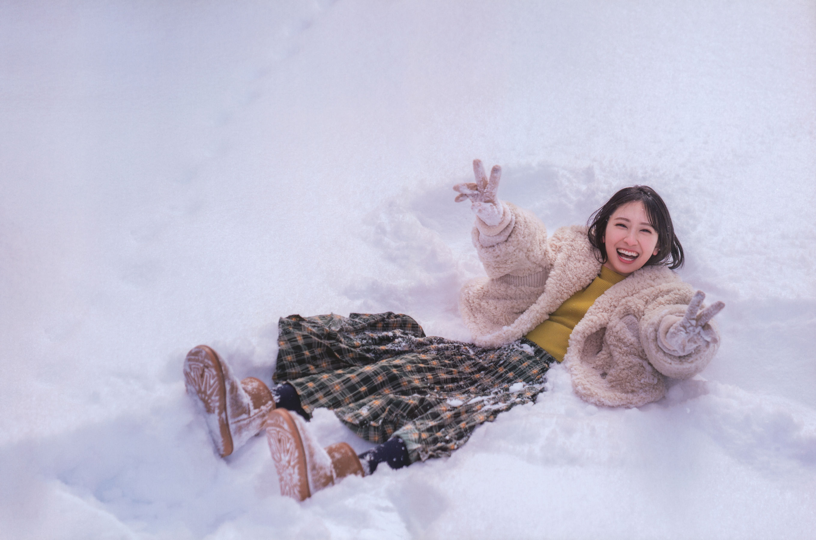 [photobook] 日向坂46 Miku Kanemura 金村美玖 - 羅針盤