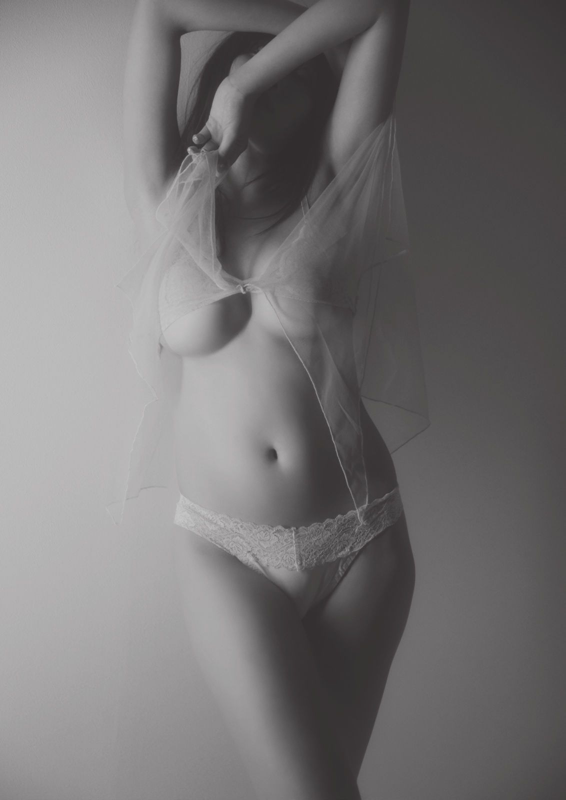 [photobook] 森咲智美 写真集『LOVE ART』incomplete