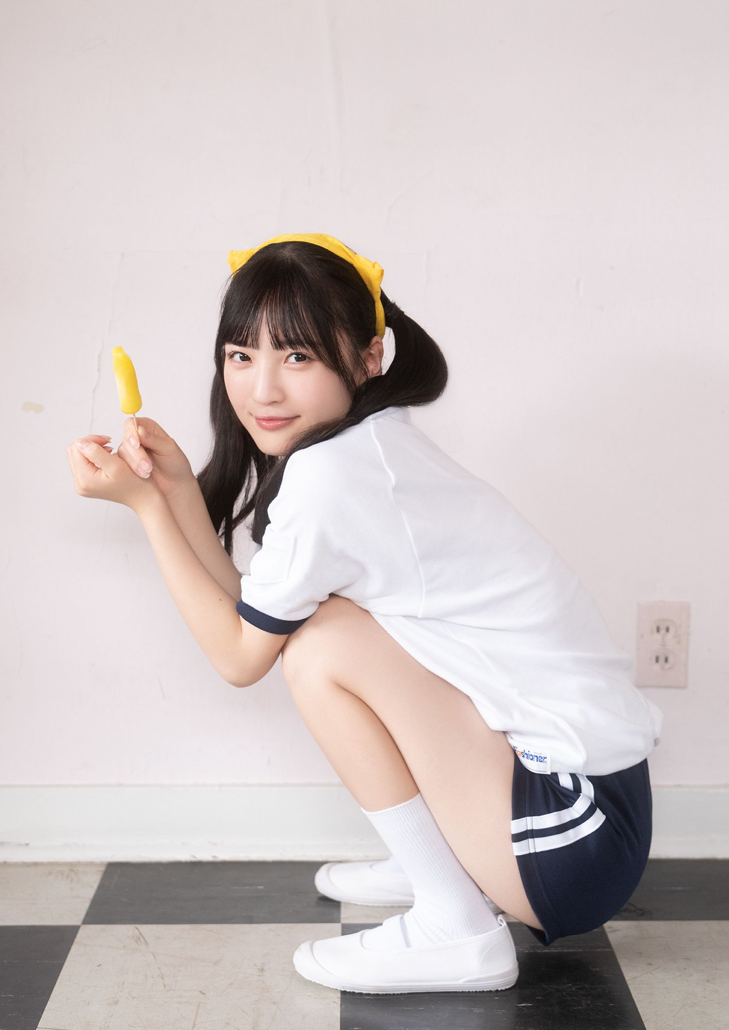 [photobook] 由良ゆら(#よーよーよー)写真集「“Azatoi”Summer Girl」