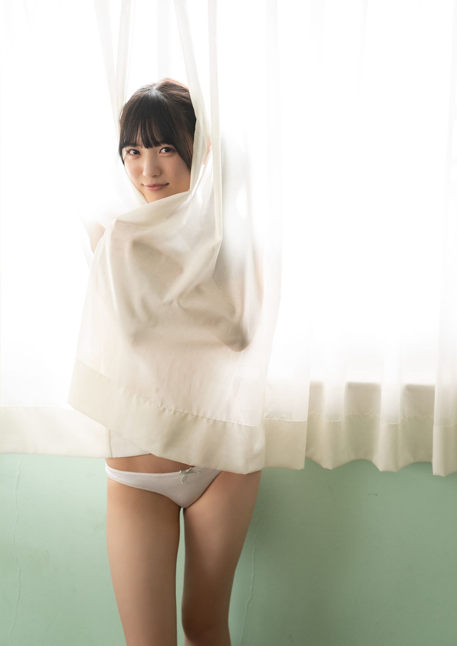 [photobook] 由良ゆら(#よーよーよー)写真集「“Azatoi”Summer Girl」