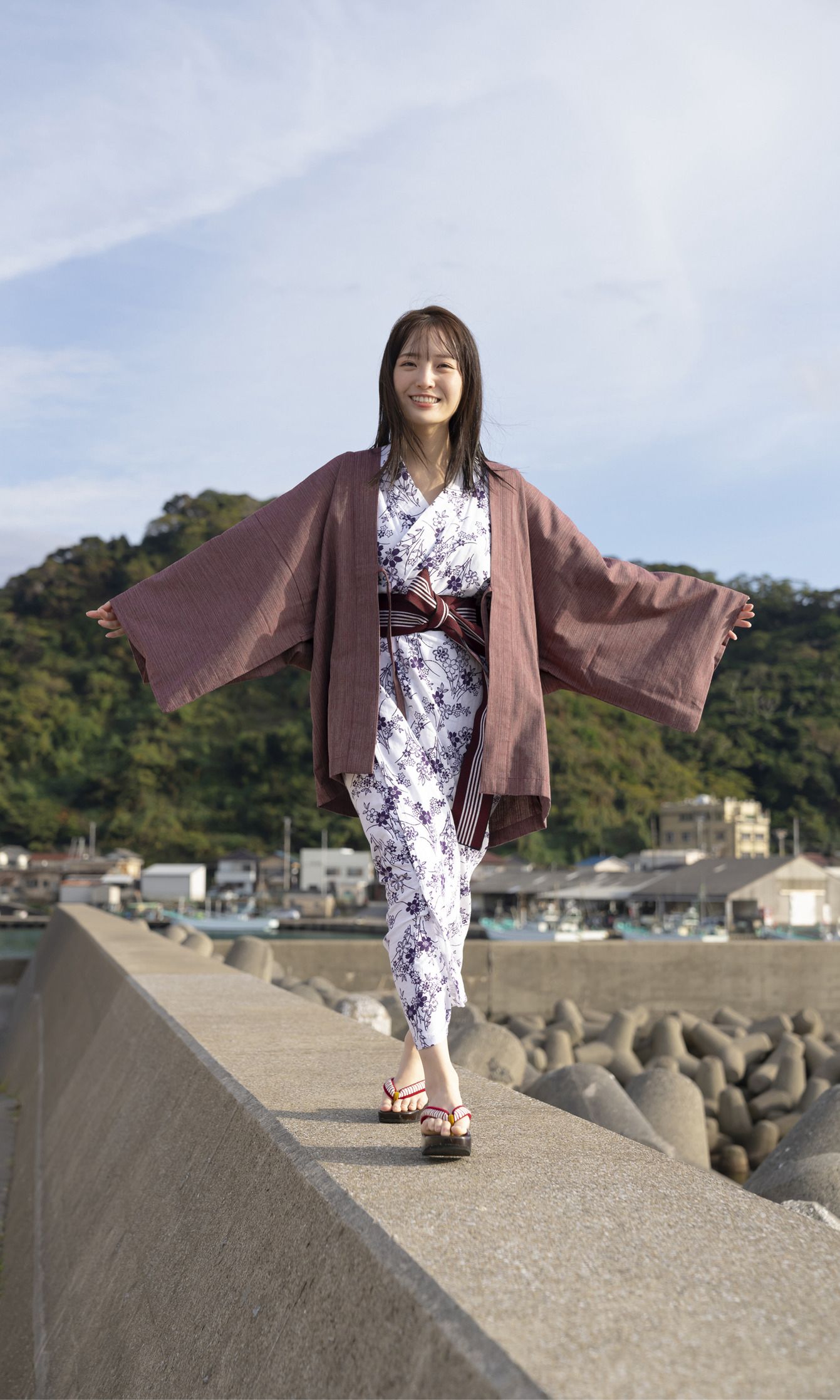 [photobook] 由良ゆら写真集 「いっぱい見てね」