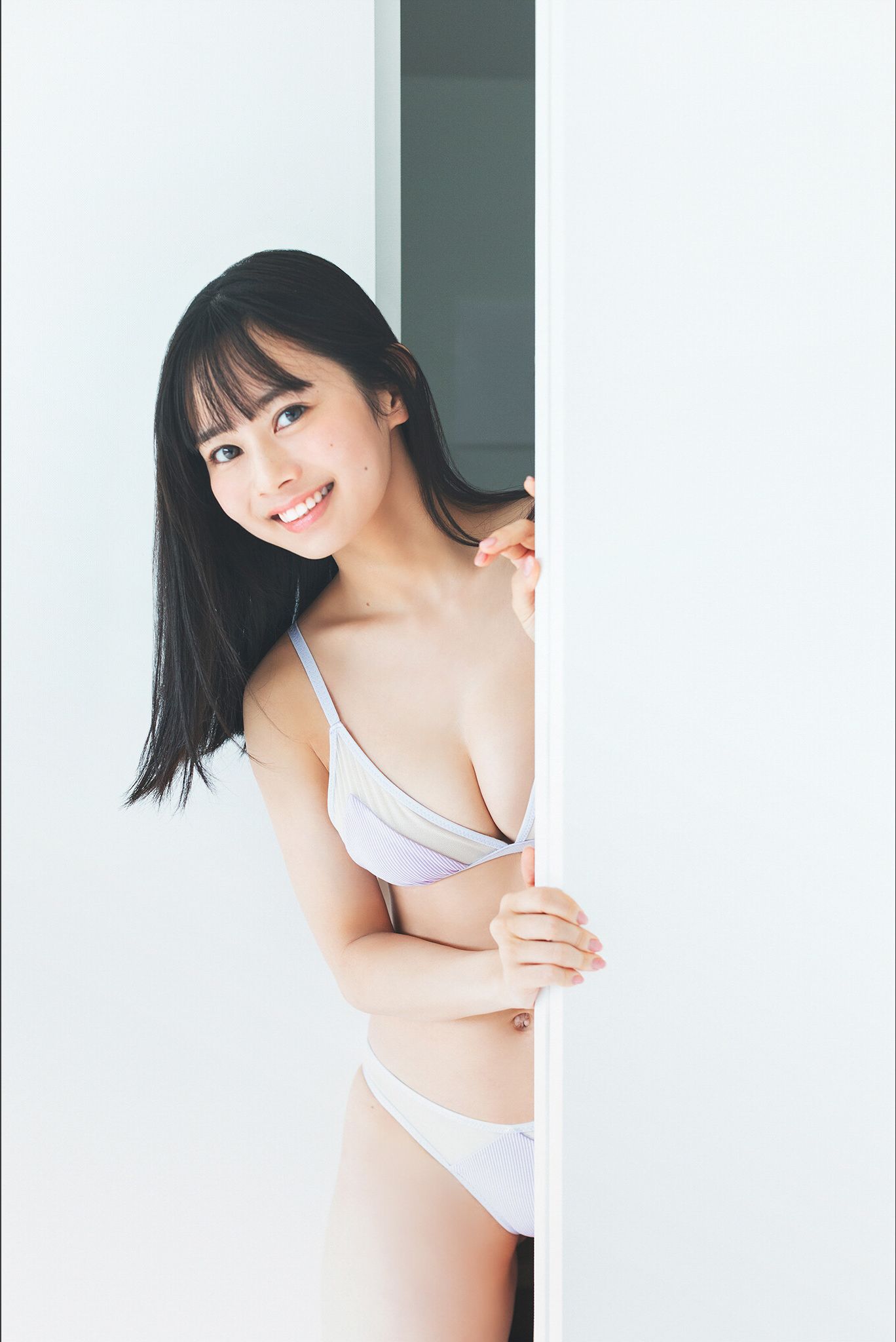 [photobook] ＃ババババンビ 近藤沙瑛子「Pure purple」FRIDAYデジタル写真集