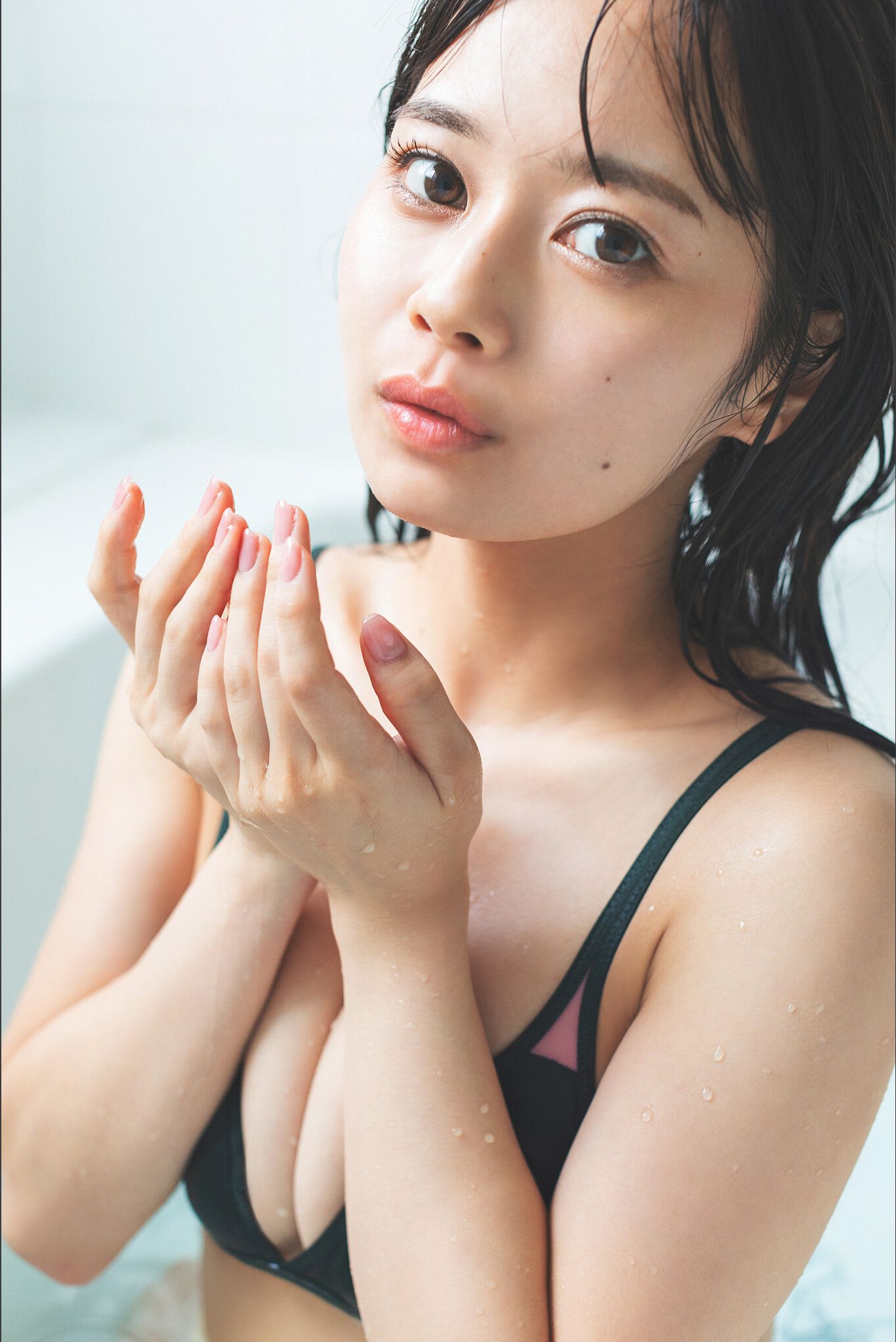 [photobook] ＃ババババンビ 近藤沙瑛子「Pure purple」FRIDAYデジタル写真集