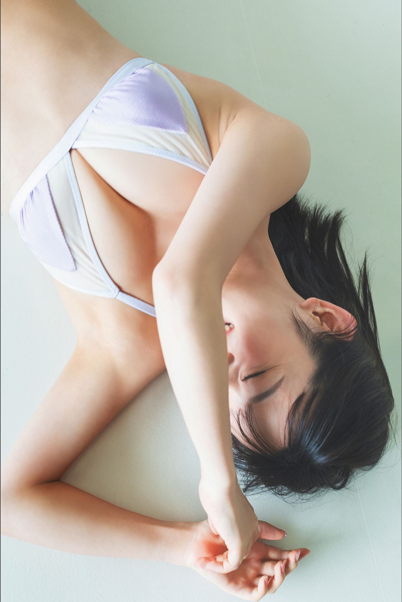 [photobook] ＃ババババンビ 近藤沙瑛子「Pure purple」FRIDAYデジタル写真集