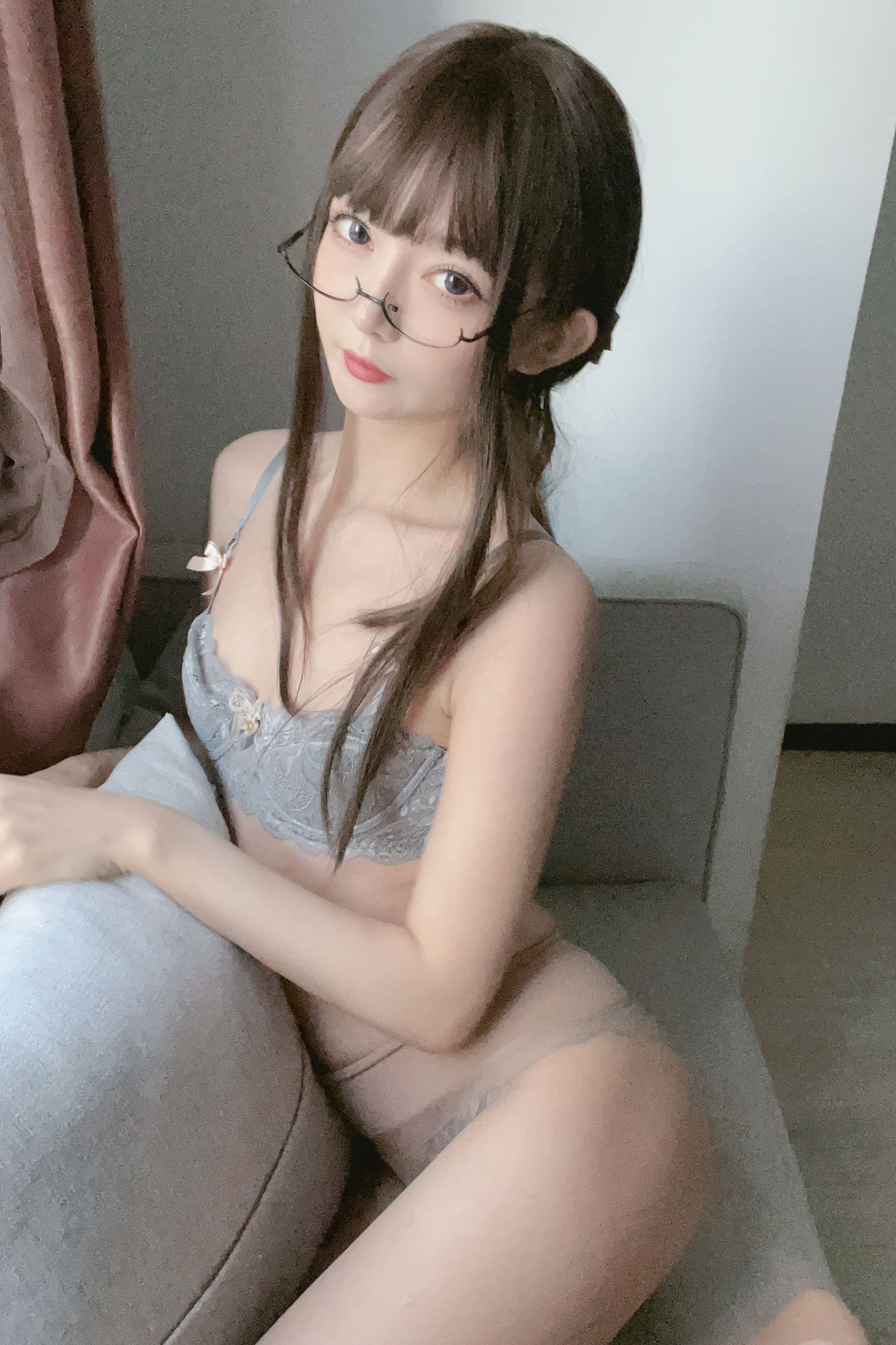 [福利COS] 51酱 - 真空无内肉丝