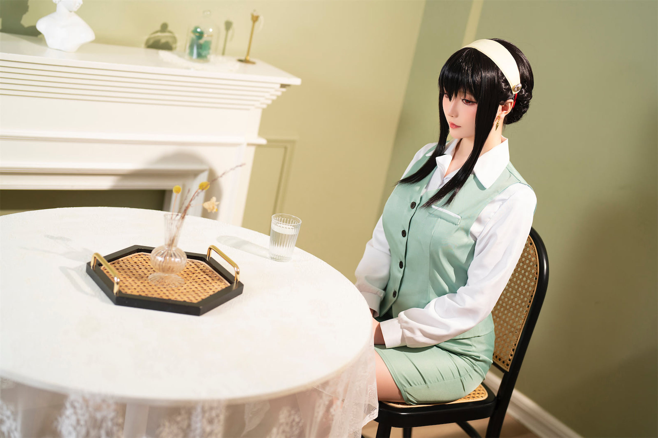 [福利COS] Coser小姐姐星之迟迟 - 圣诞节 约尔 OL制服
