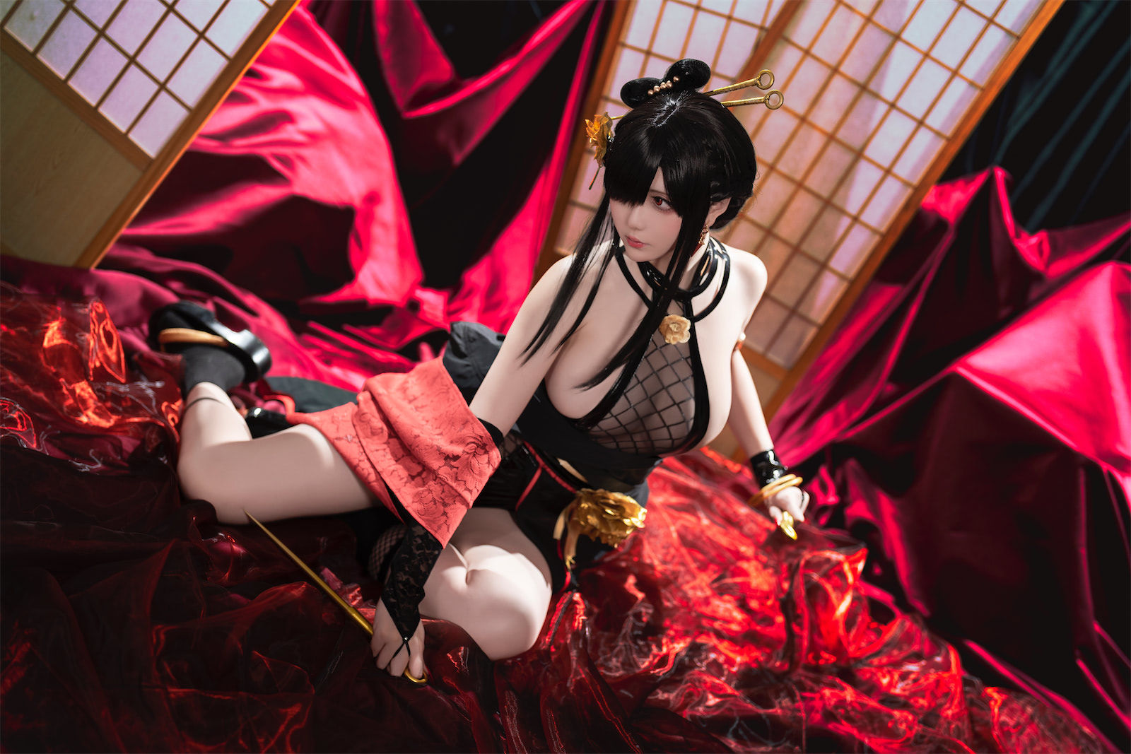 [福利COS] Coser小姐姐星之迟迟 - 圣诞节 约尔 同人和风战斗服