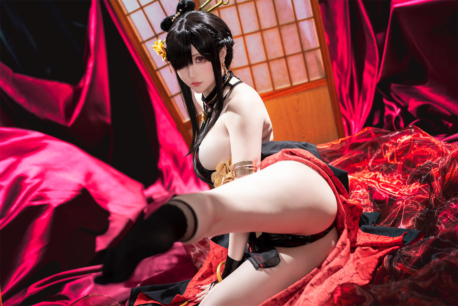 [福利COS] Coser小姐姐星之迟迟 - 圣诞节 约尔 同人和风战斗服