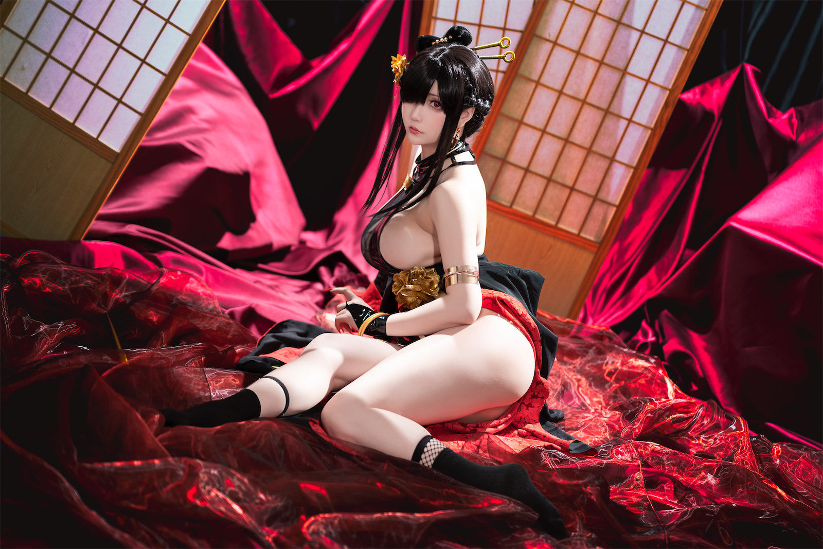 [福利COS] Coser小姐姐星之迟迟 - 圣诞节 约尔 同人和风战斗服
