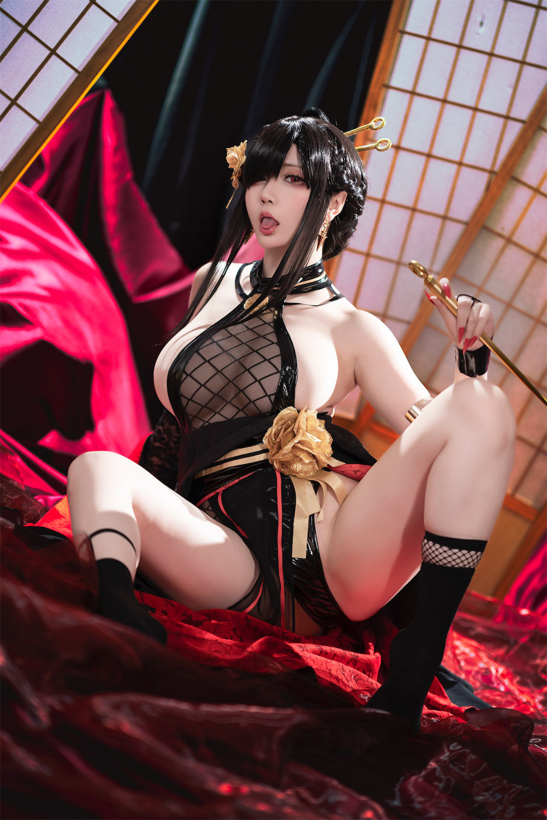 [福利COS] Coser小姐姐星之迟迟 - 圣诞节 约尔 同人和风战斗服