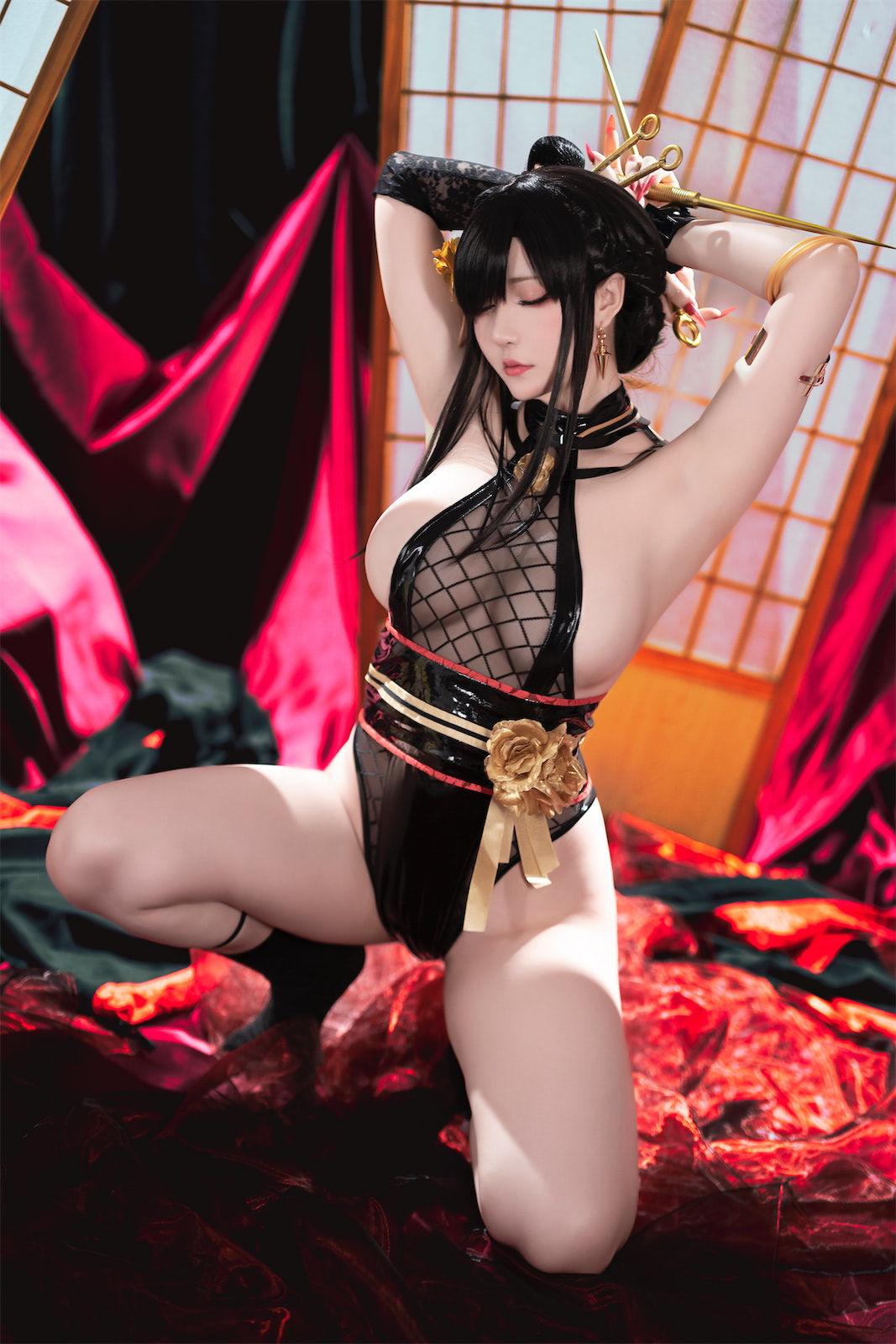 [福利COS] Coser小姐姐星之迟迟 - 圣诞节 约尔 同人和风战斗服