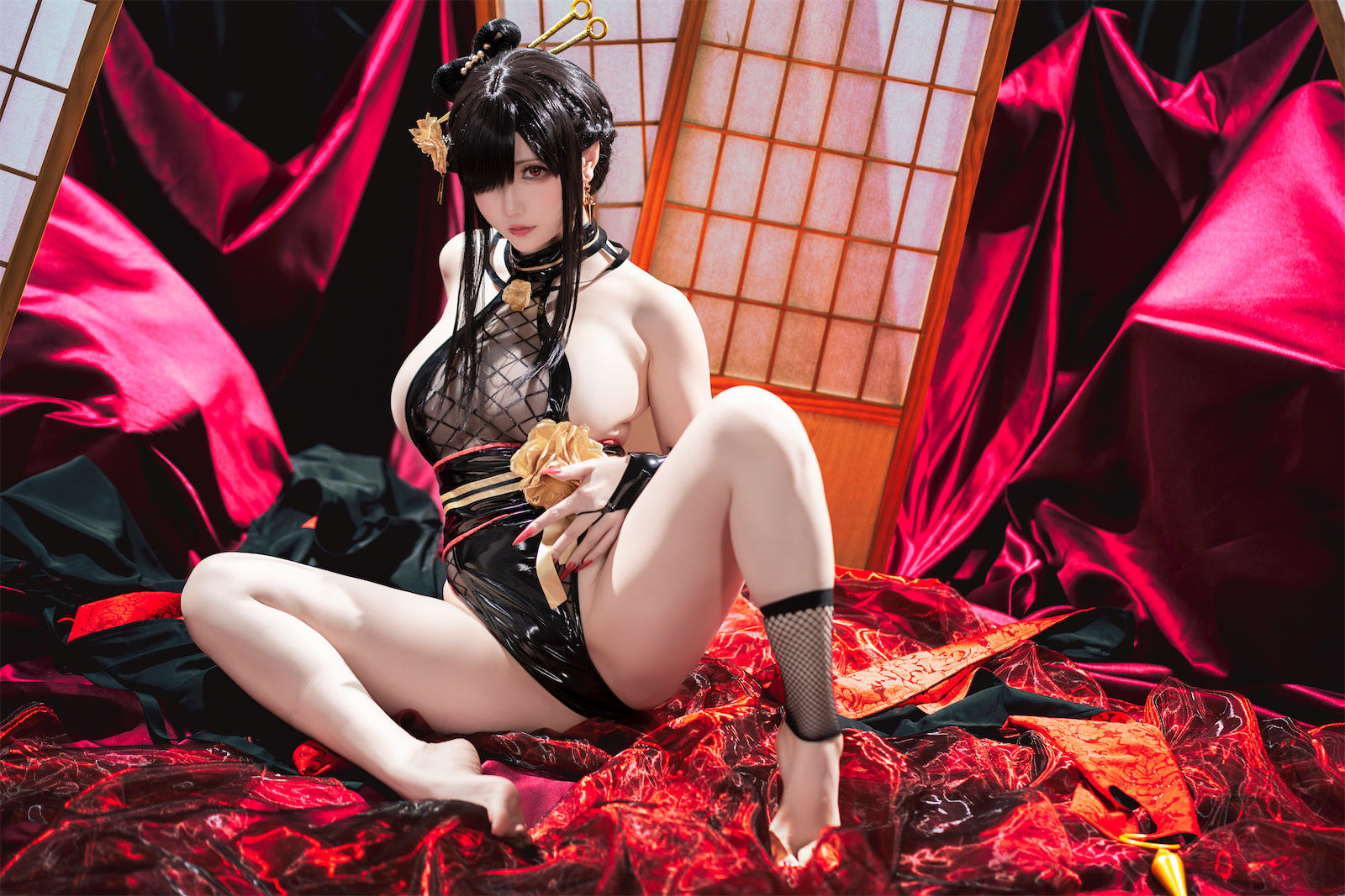 [福利COS] Coser小姐姐星之迟迟 - 圣诞节 约尔 同人和风战斗服