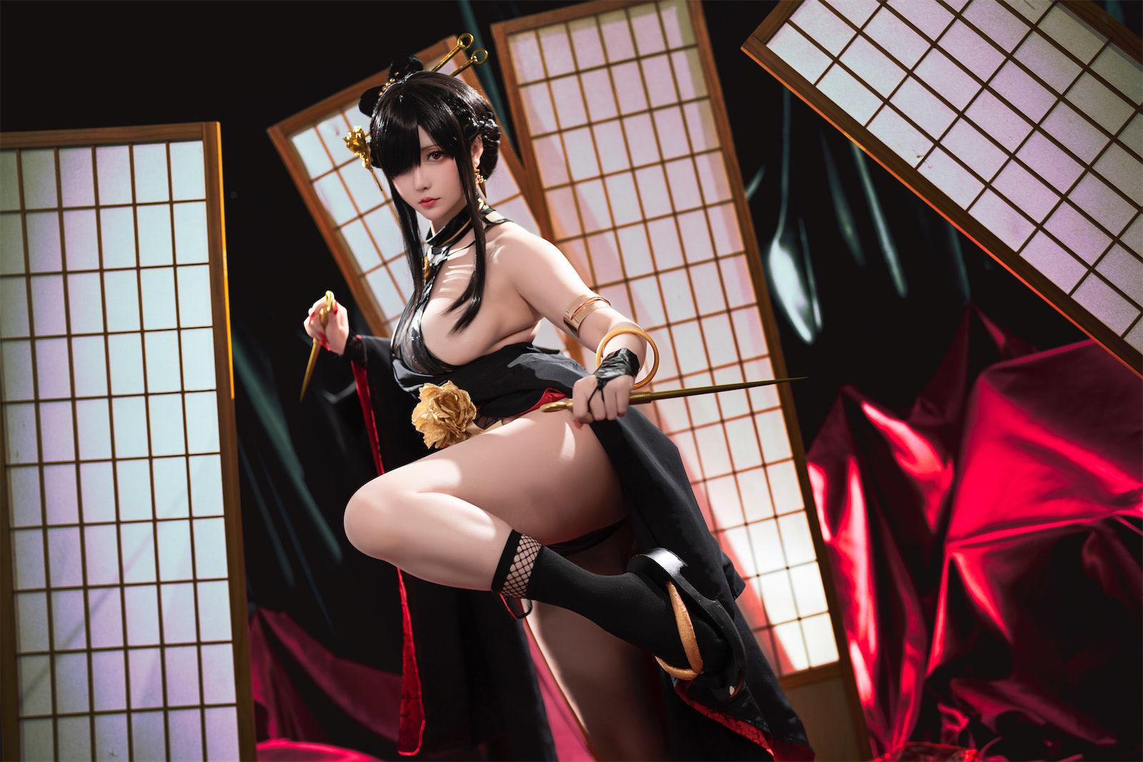 [福利COS] Coser小姐姐星之迟迟 - 圣诞节 约尔 同人和风战斗服