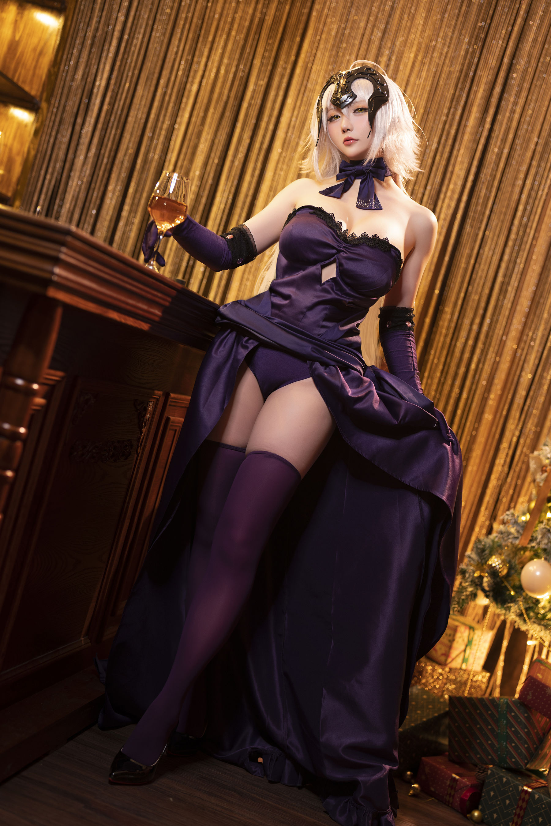 [福利COS] Coser小姐姐星之迟迟 - 圣诞节 黑贞