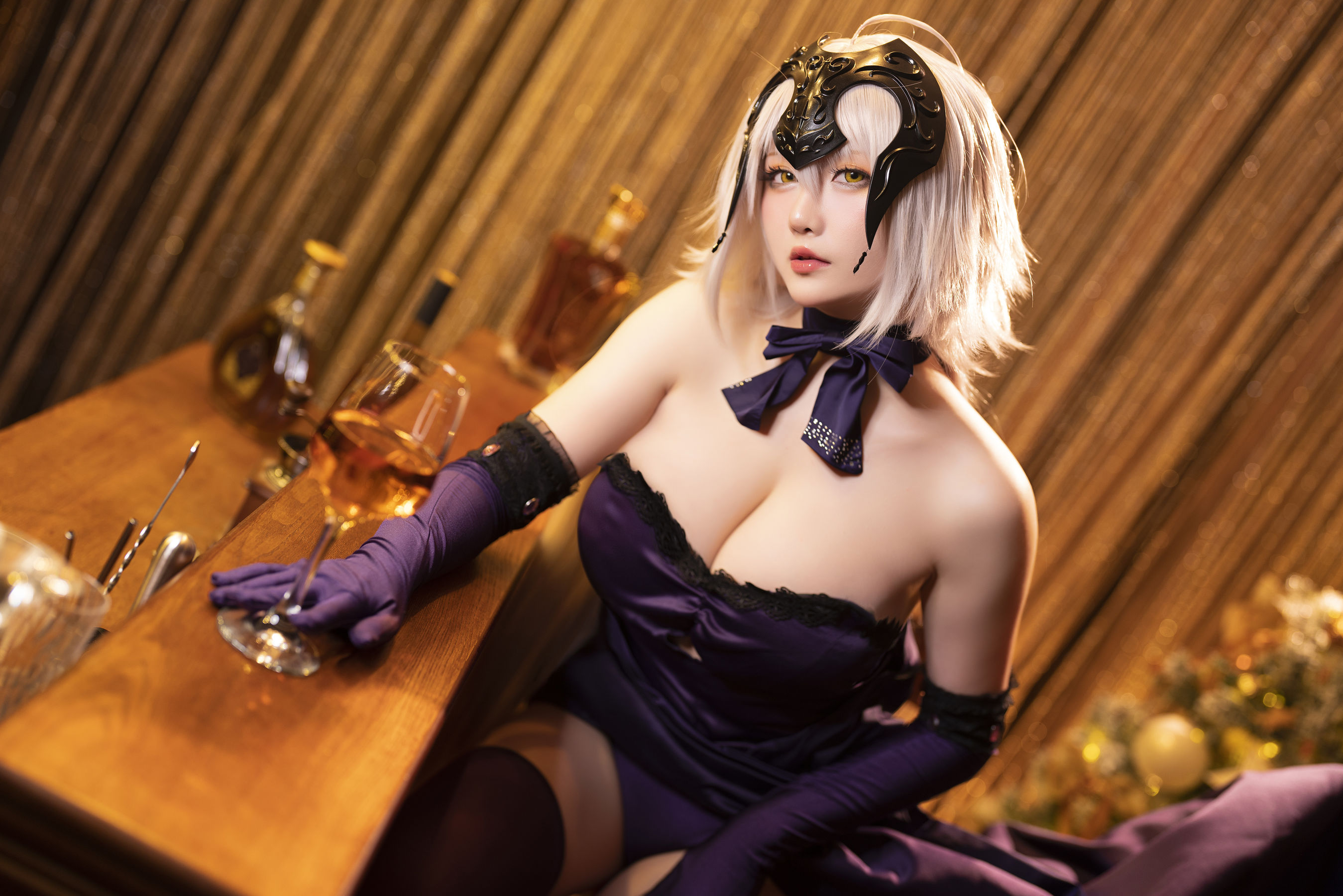 [福利COS] Coser小姐姐星之迟迟 - 圣诞节 黑贞