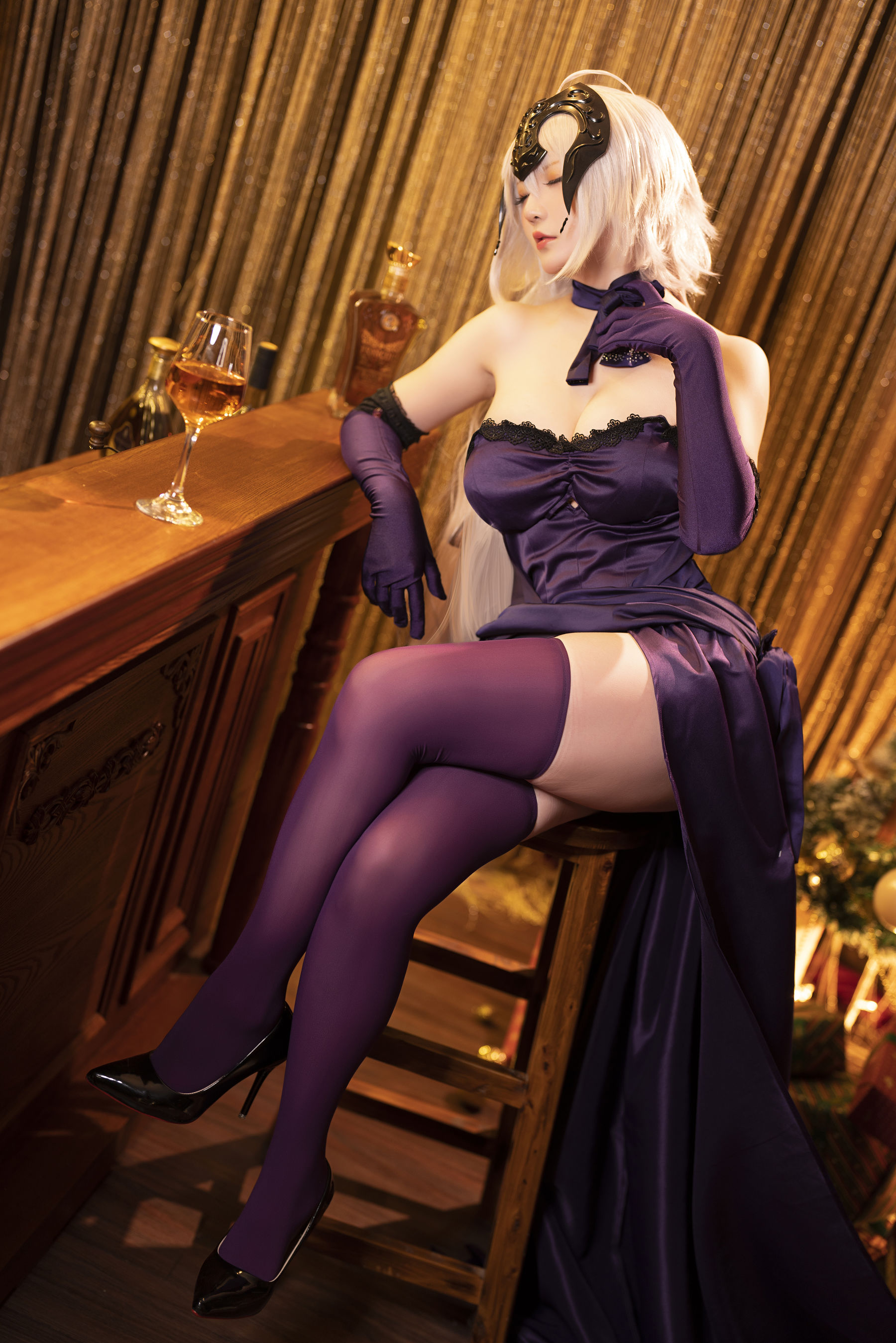 [福利COS] Coser小姐姐星之迟迟 - 圣诞节 黑贞
