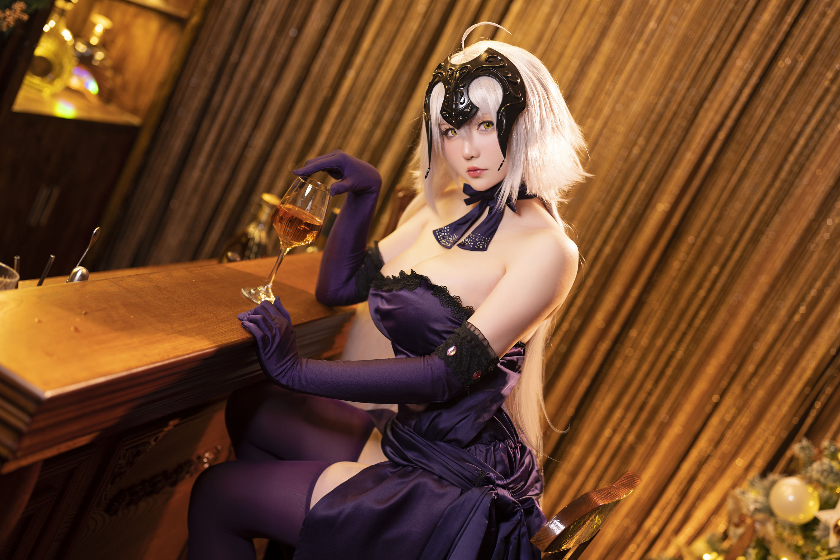 [福利COS] Coser小姐姐星之迟迟 - 圣诞节 黑贞