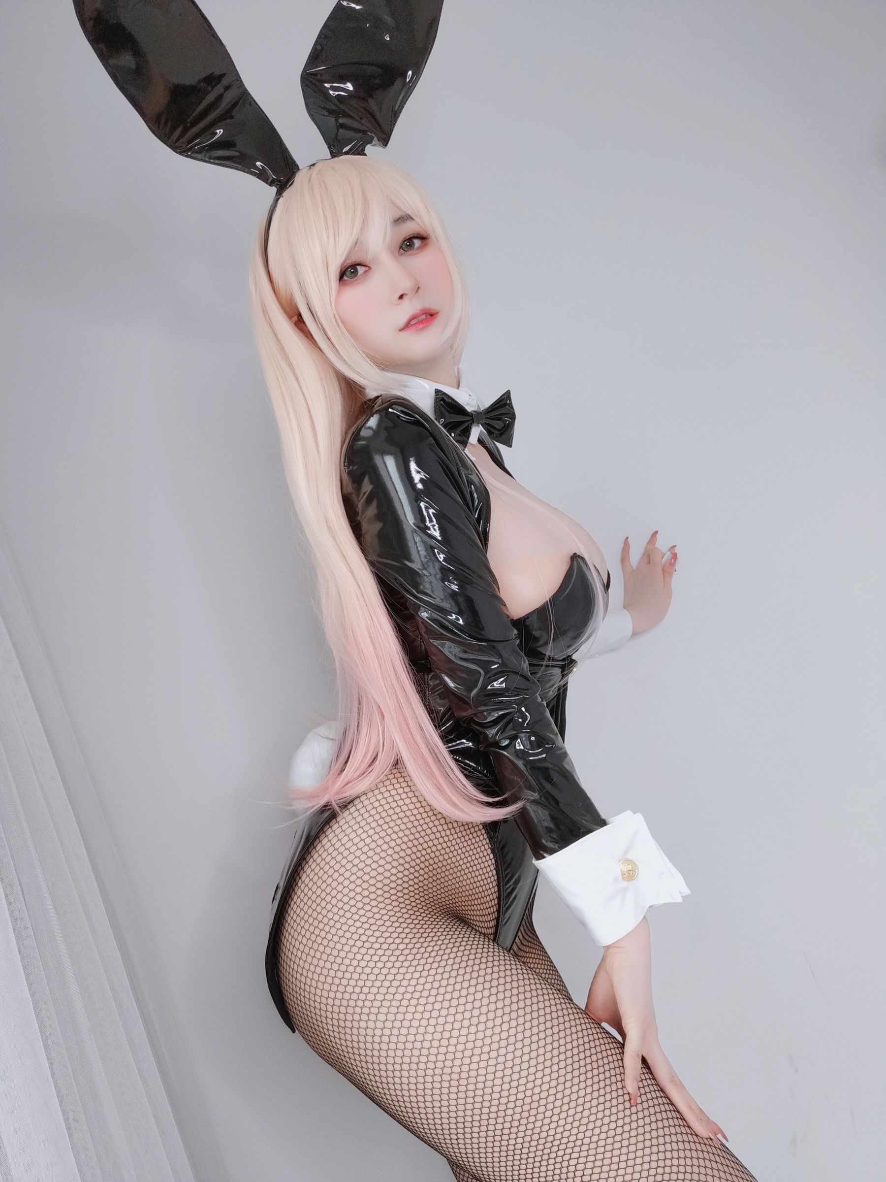 [福利COS] Coser小姐姐白银 - 喜多川海梦 兔女郎