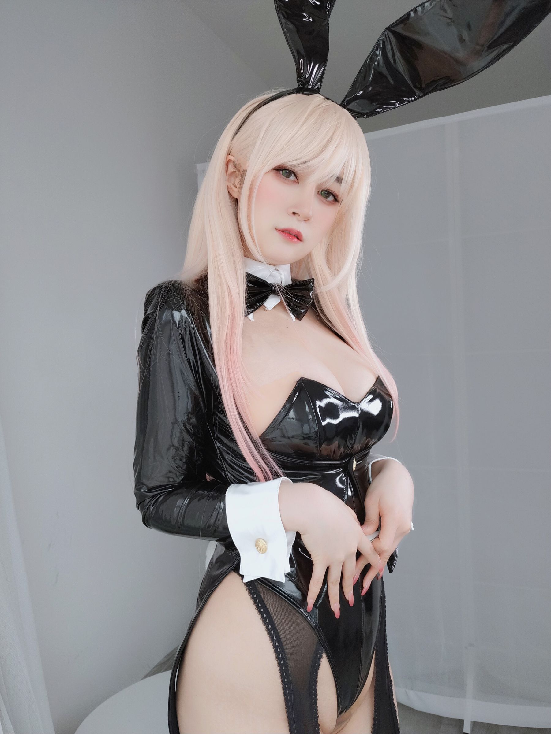 [福利COS] Coser小姐姐白银 - 喜多川海梦 兔女郎