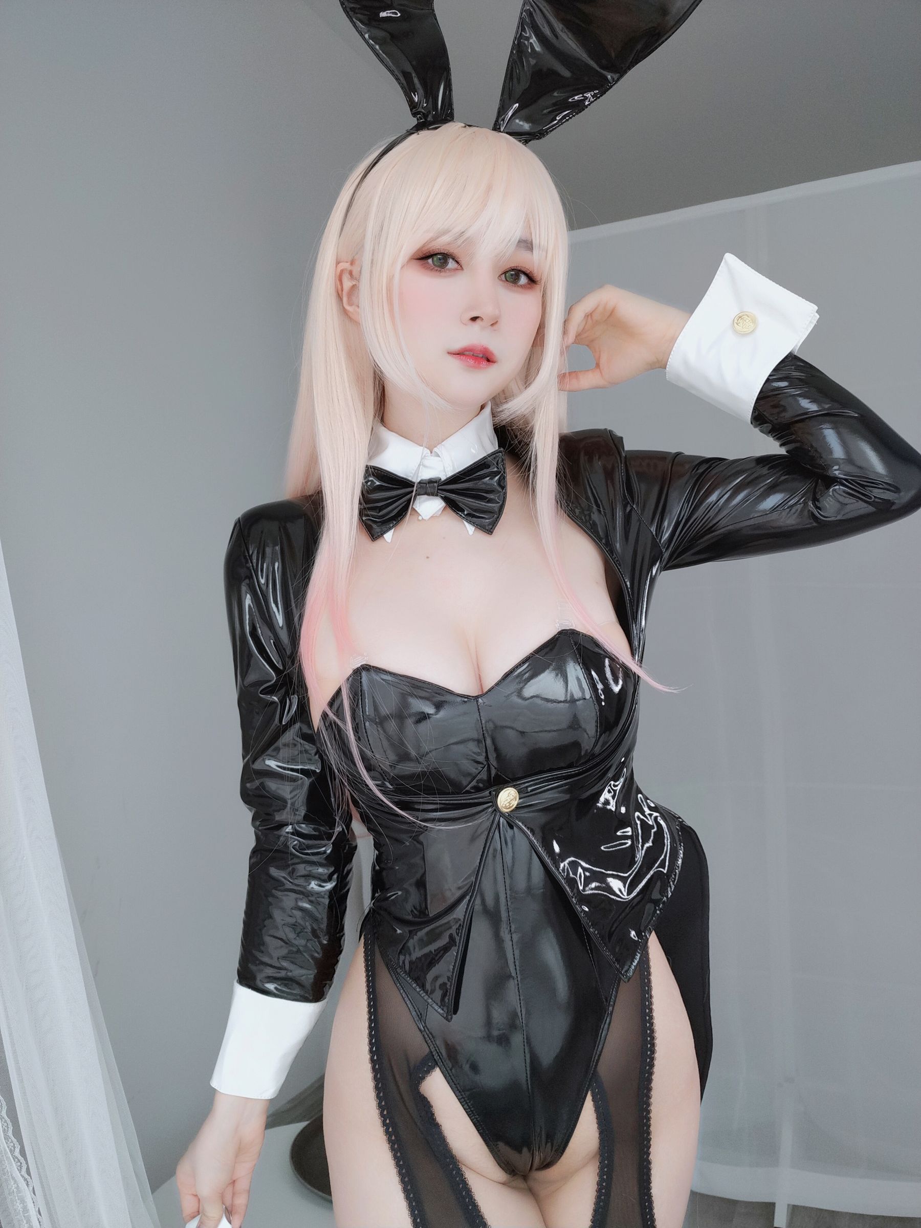 [福利COS] Coser小姐姐白银 - 喜多川海梦 兔女郎