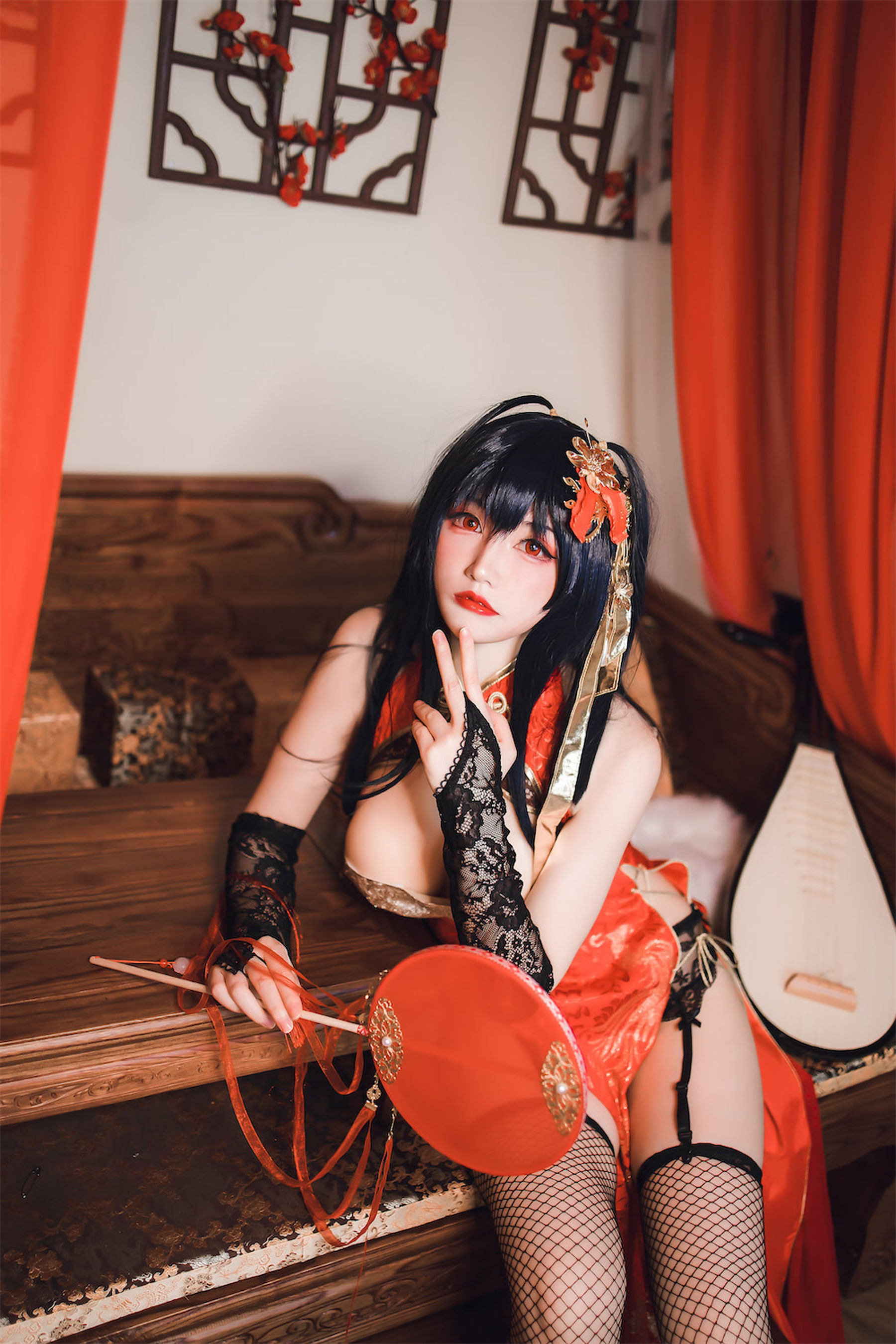 [福利COS] Coser衣衣 - 碧蓝航线 大凤旗袍