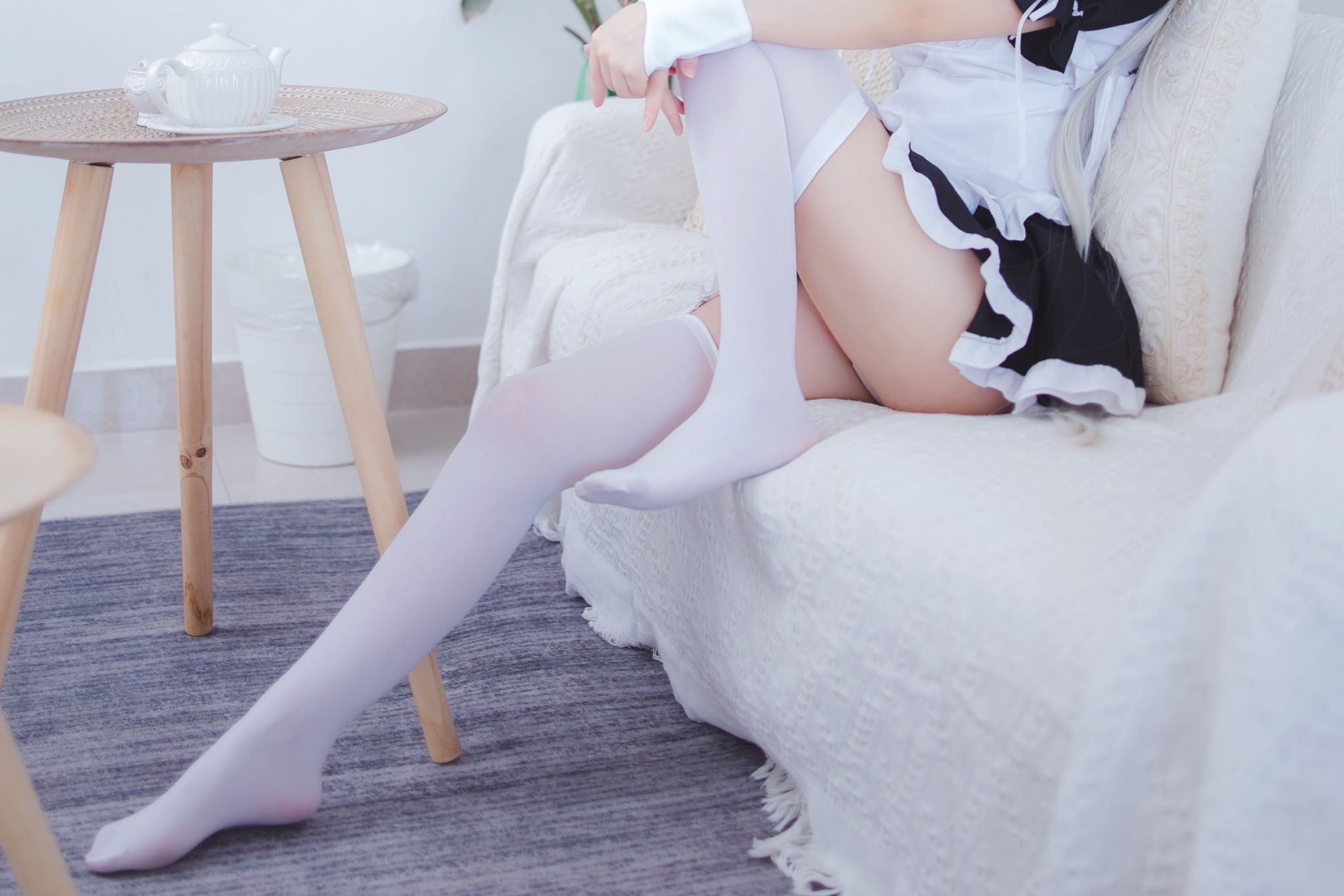 [福利COS] Coser衣衣 - 穹妹女仆