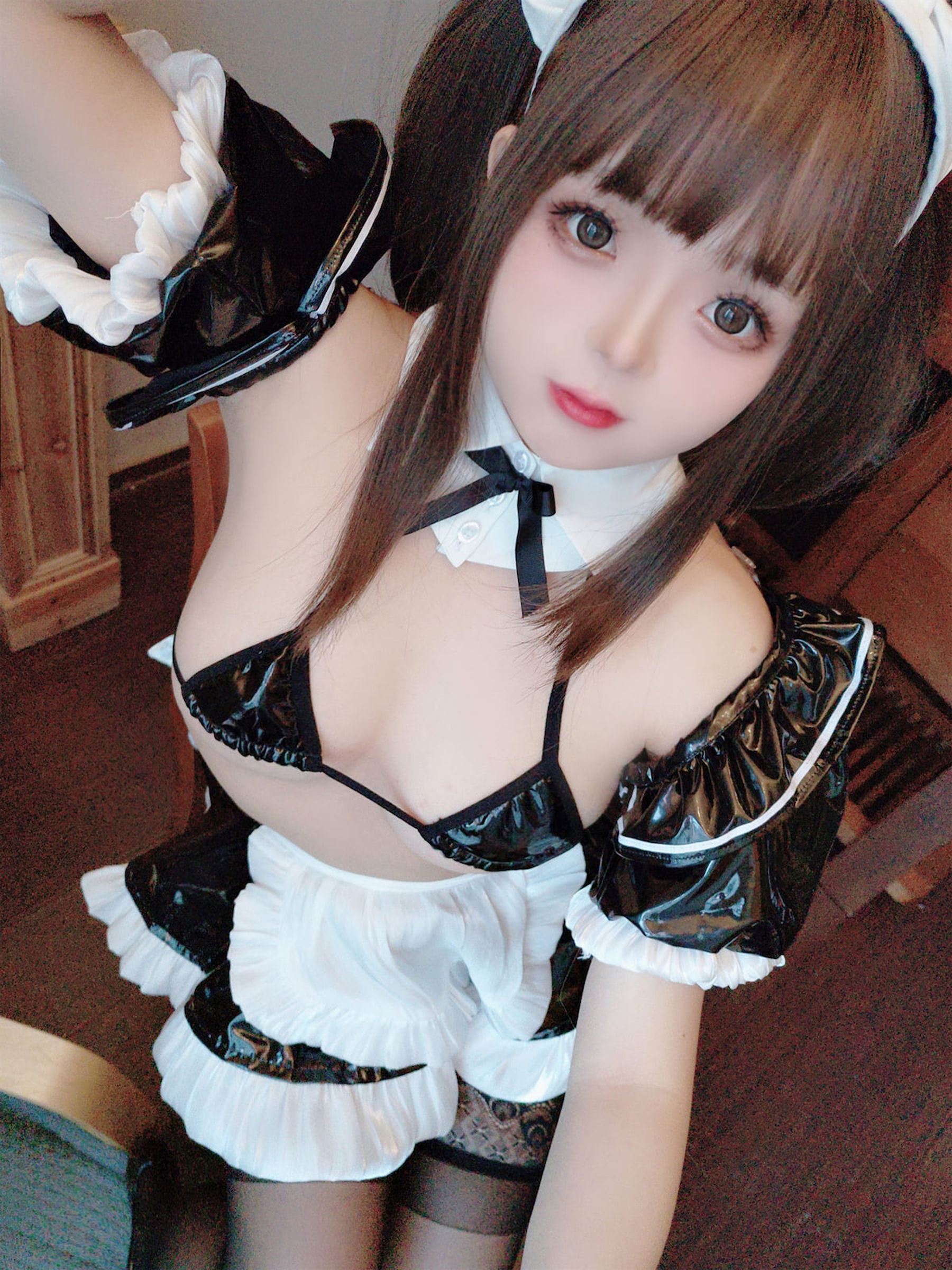 [福利COS] Cosplay日奈娇 - 皮质女仆
