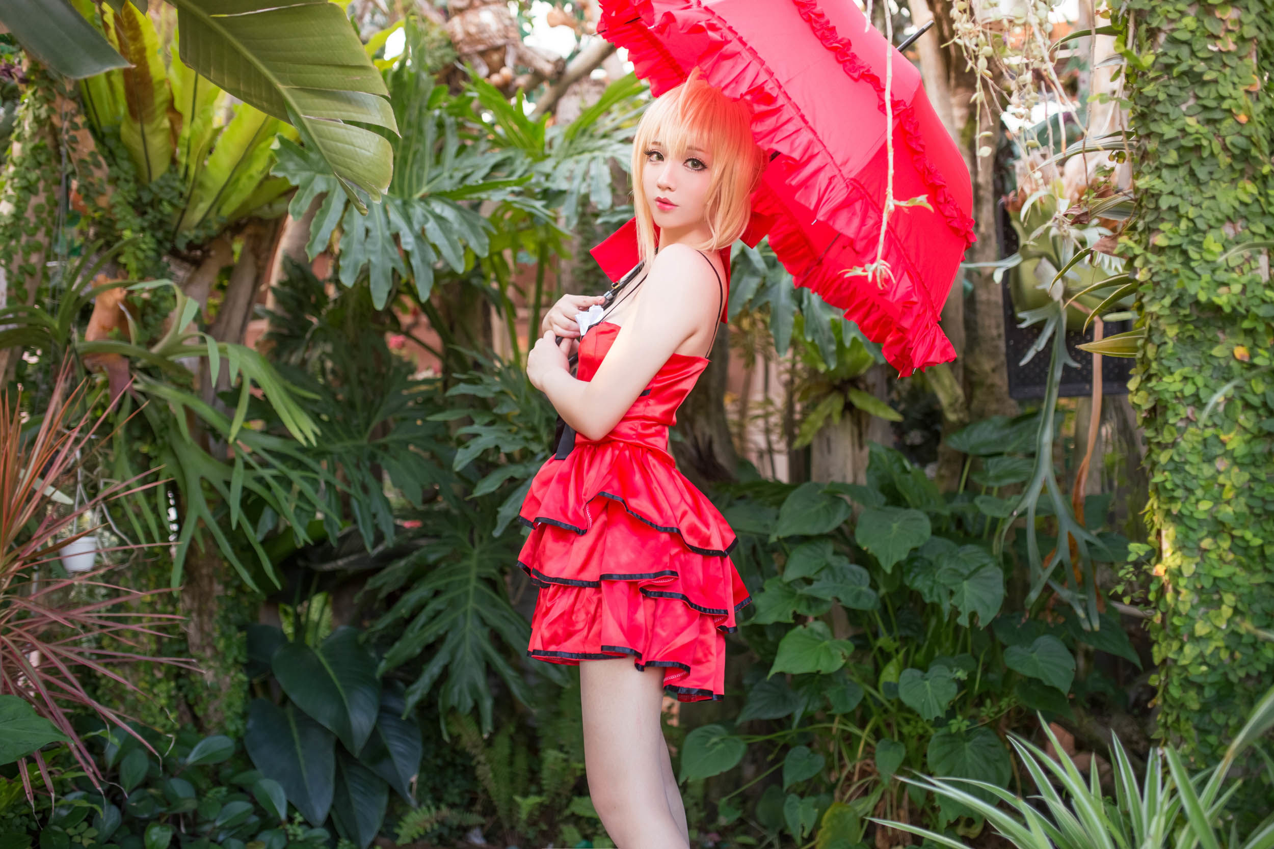 [福利COS] Cos妹子千寻 - 尼禄Nero1