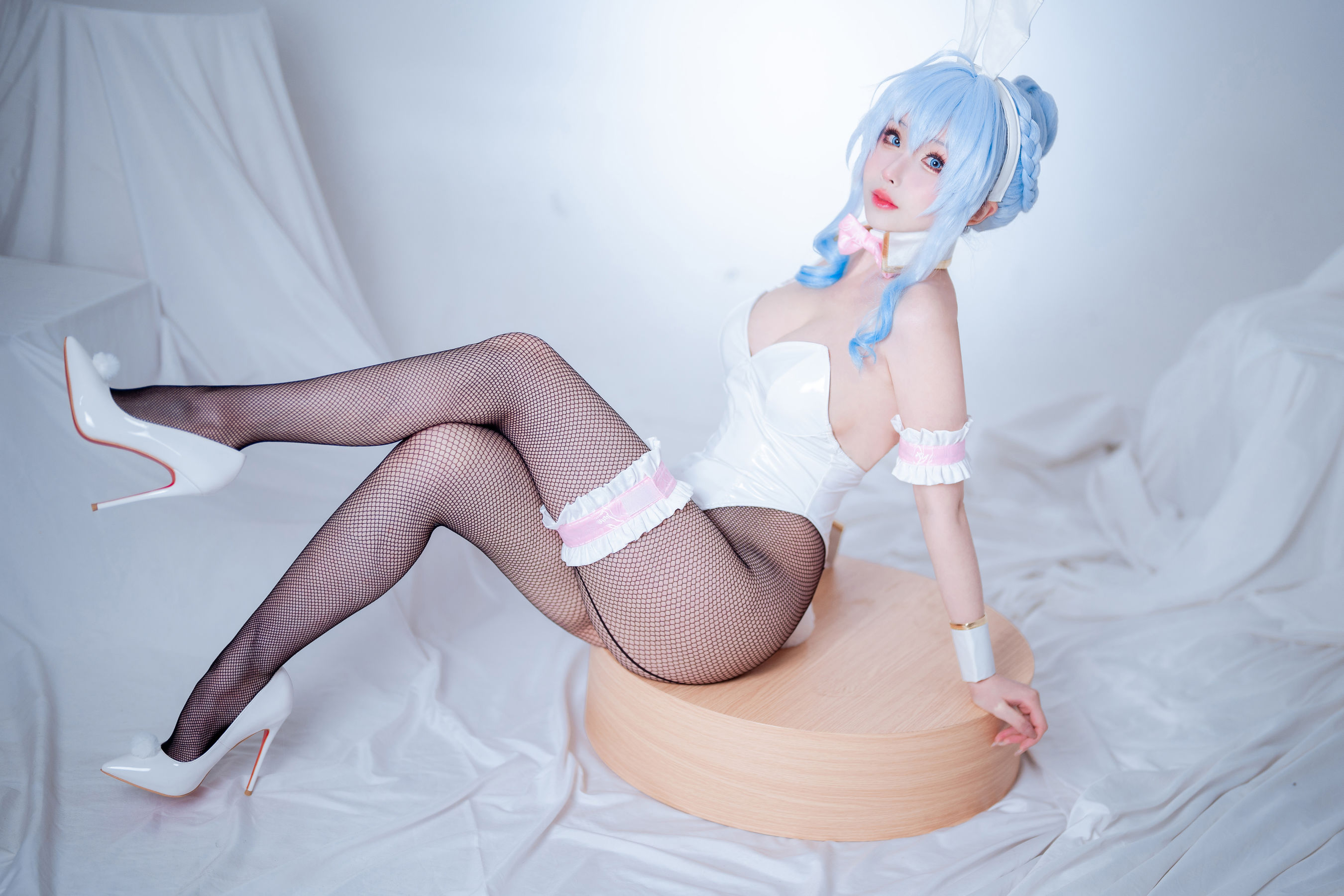 [福利COS] COS福利rioko凉凉子 - 雪女兔女郎