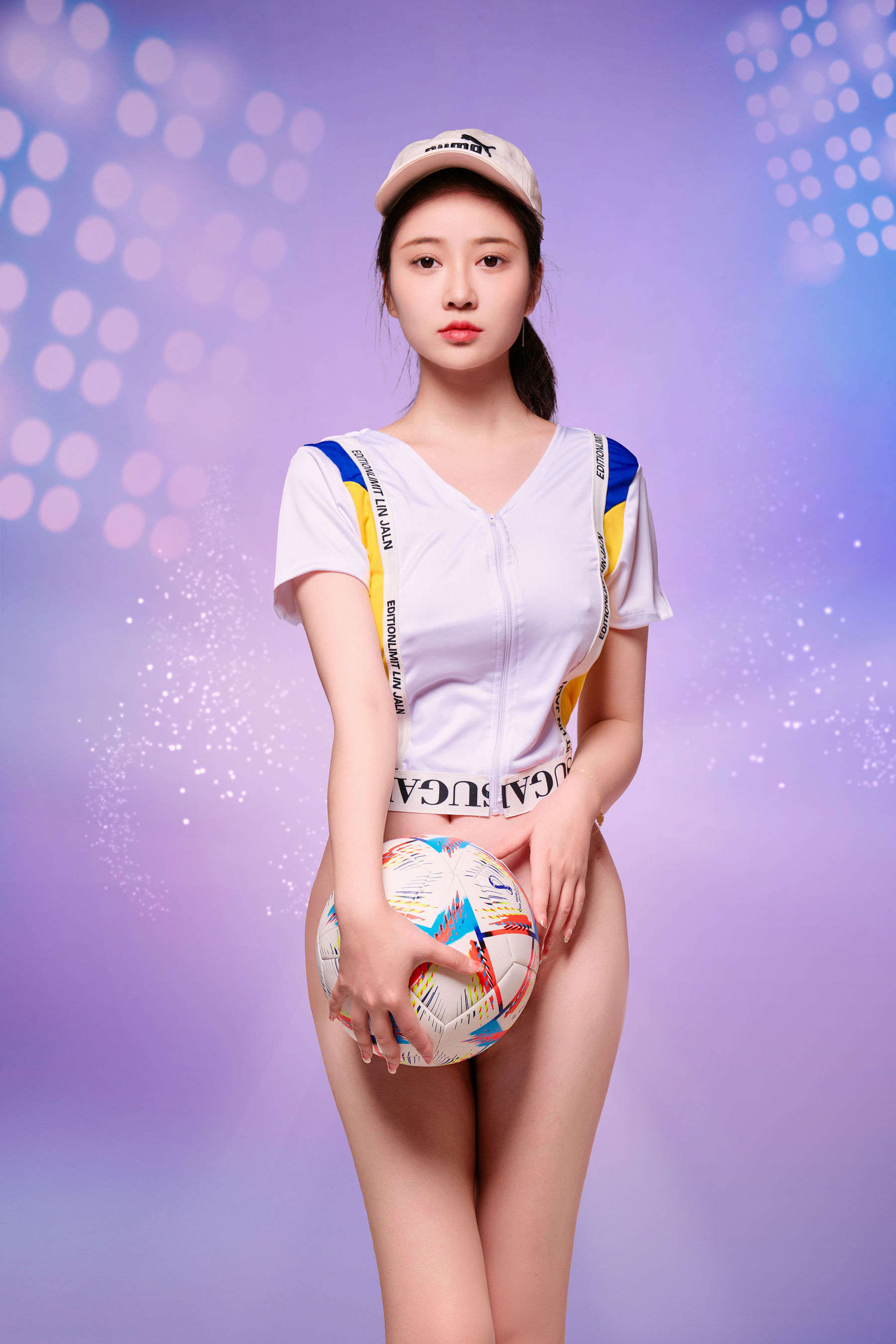 [福利COS] Nnian - 世界杯