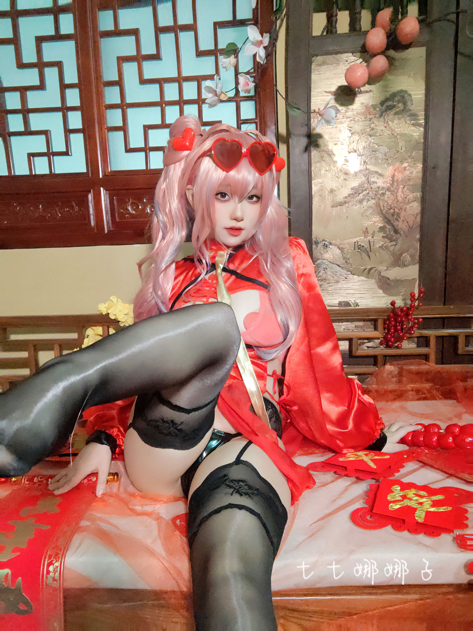 [福利COS] 七七娜娜子 - 布莱默顿新春旗袍