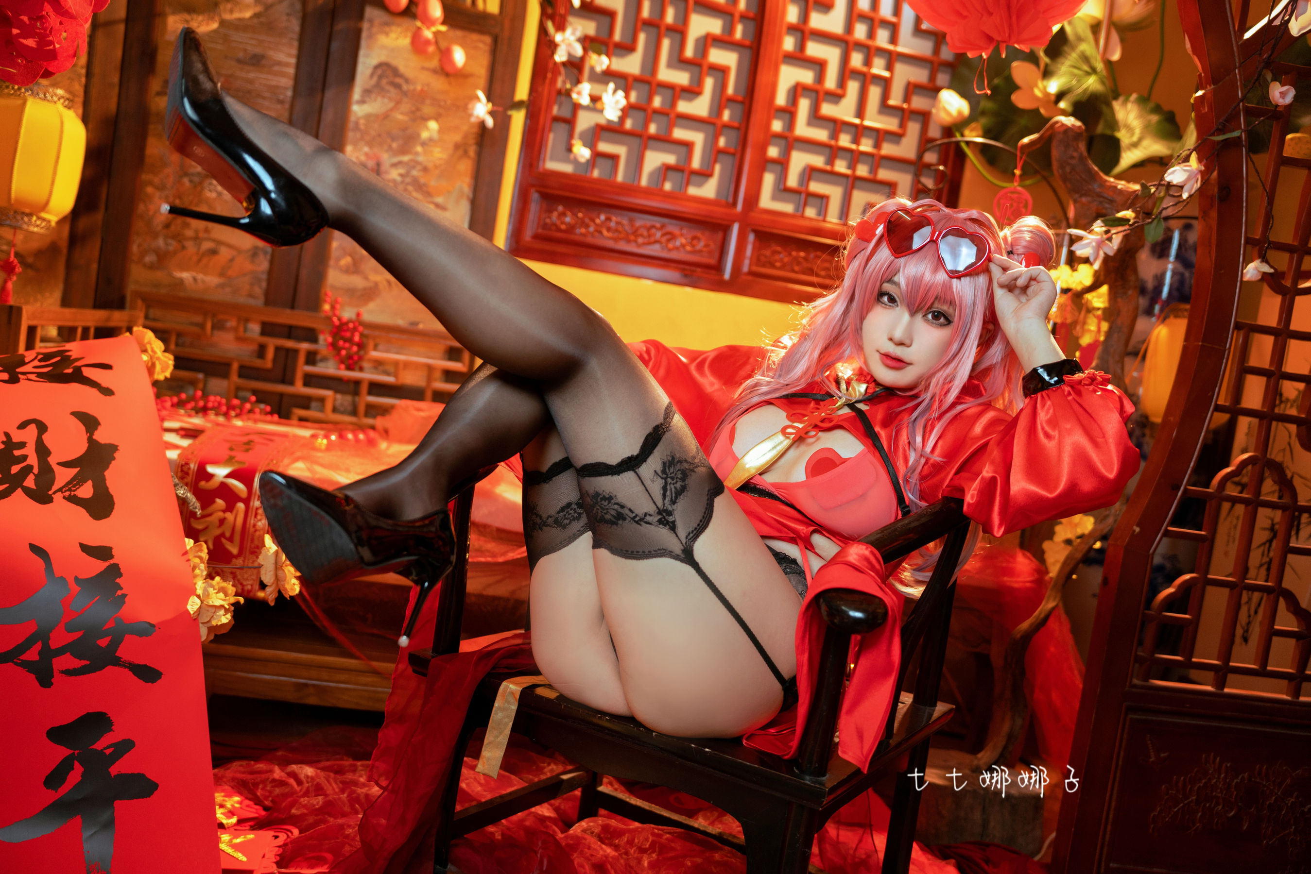 [福利COS] 七七娜娜子 - 布莱默顿新春旗袍