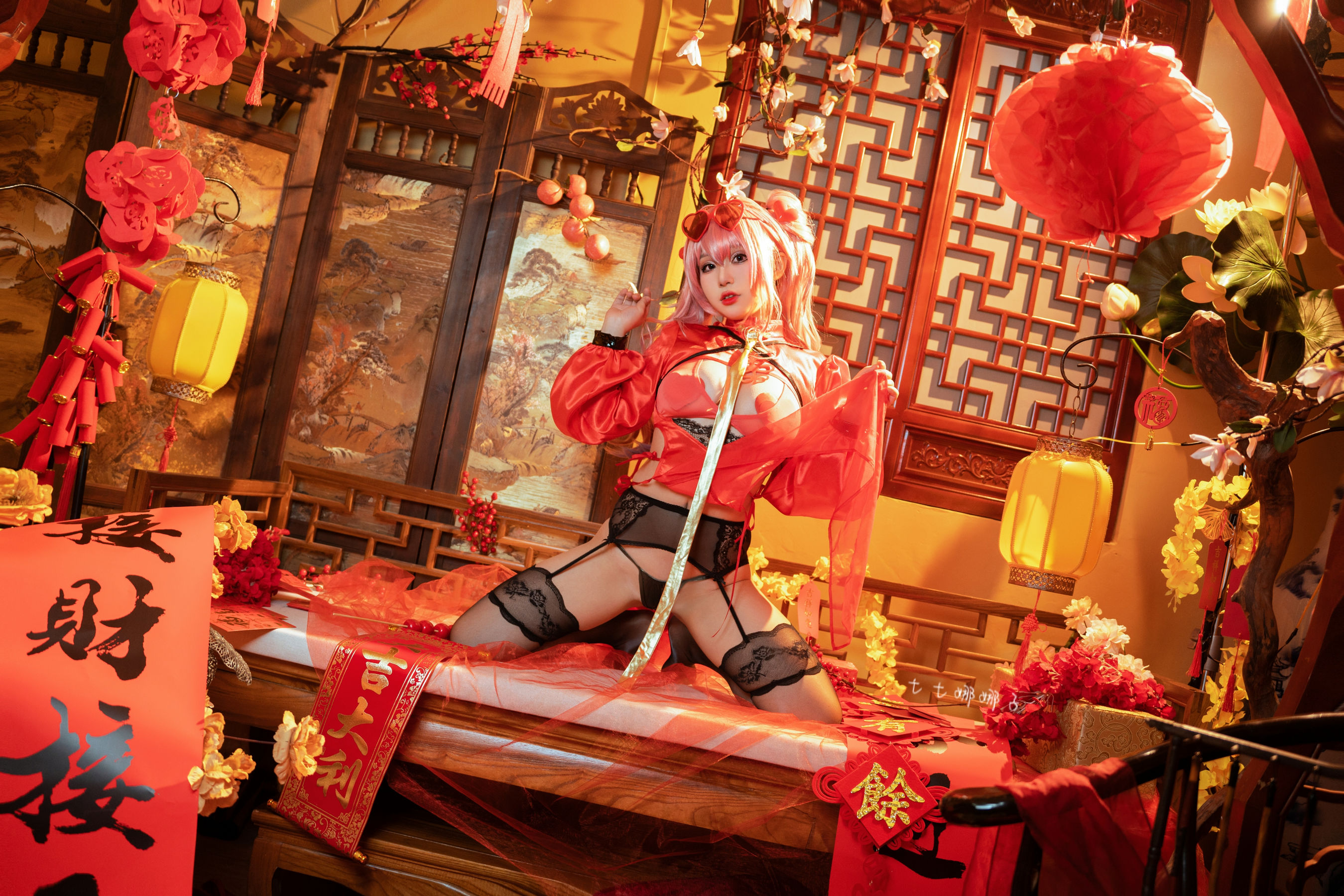 [福利COS] 七七娜娜子 - 布莱默顿新春旗袍