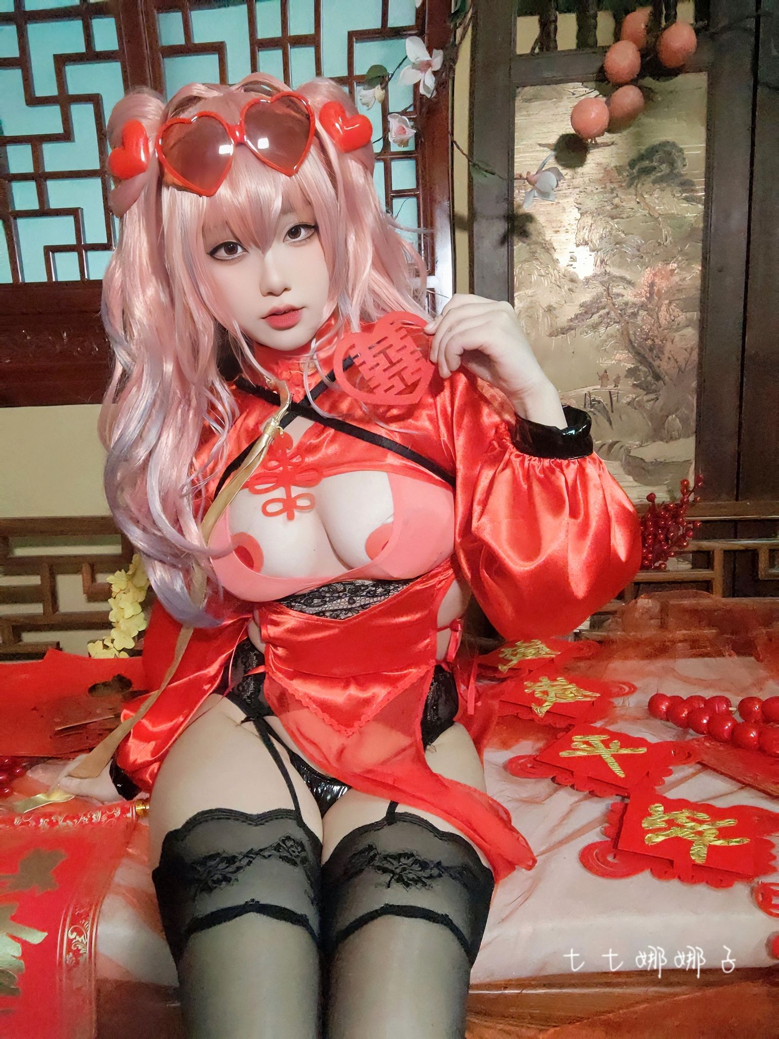 [福利COS] 七七娜娜子 - 布莱默顿新春旗袍