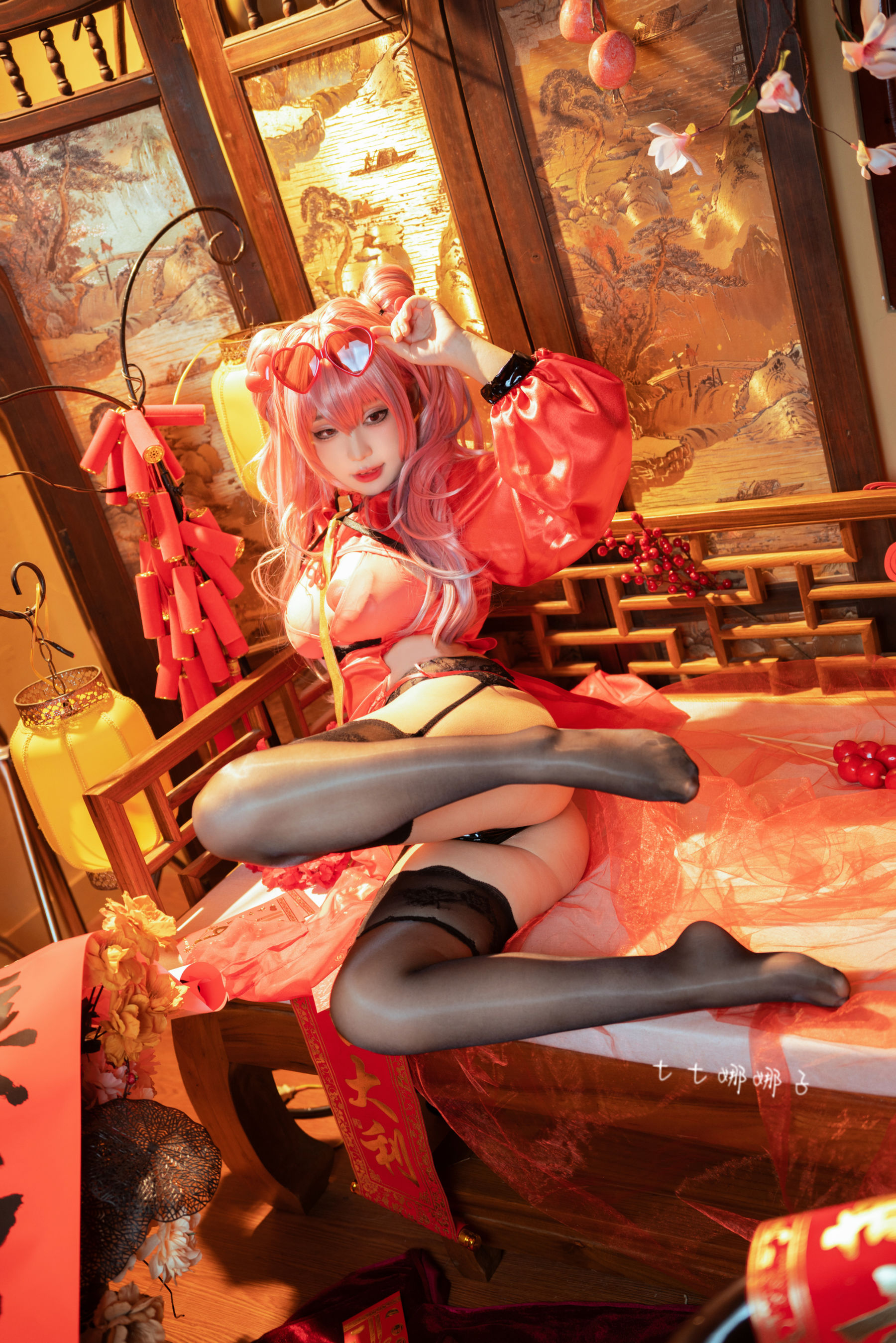 [福利COS] 七七娜娜子 - 布莱默顿新春旗袍