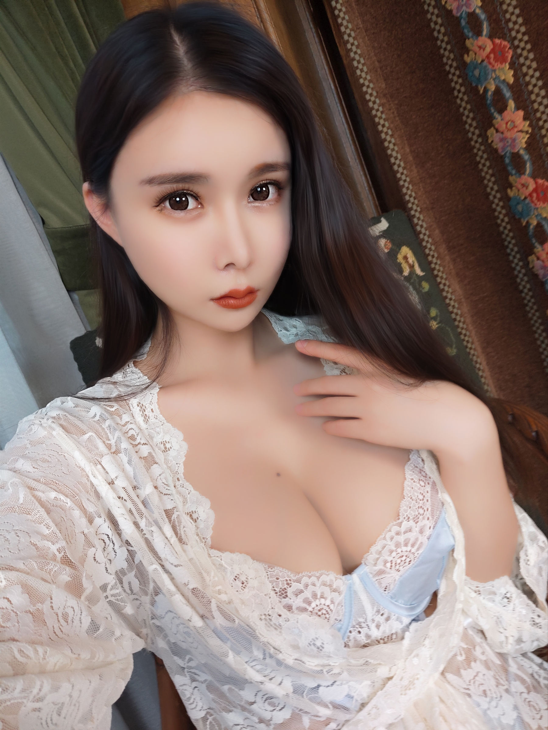 [福利COS] 亚马逊鲶鱼 - 独居太太