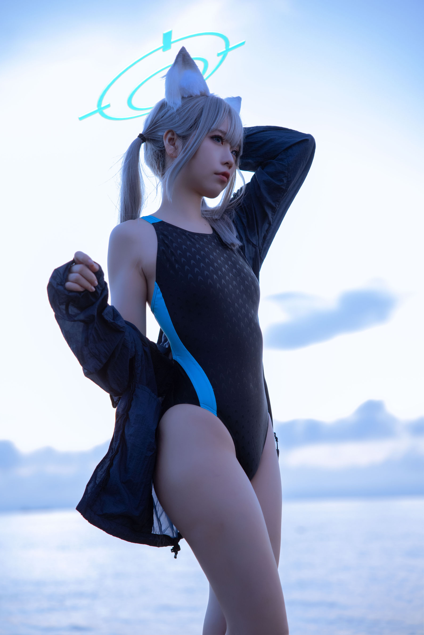 [福利COS] 动漫博主G44不会受伤 - 碧蓝档案 砂狼白子泳装