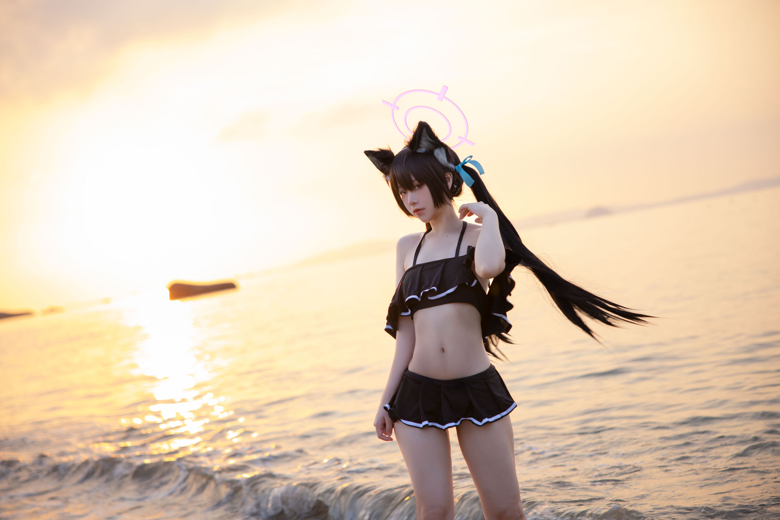 [福利COS] 动漫博主G44不会受伤 - 碧蓝档案 黑見芹香 海边泳装