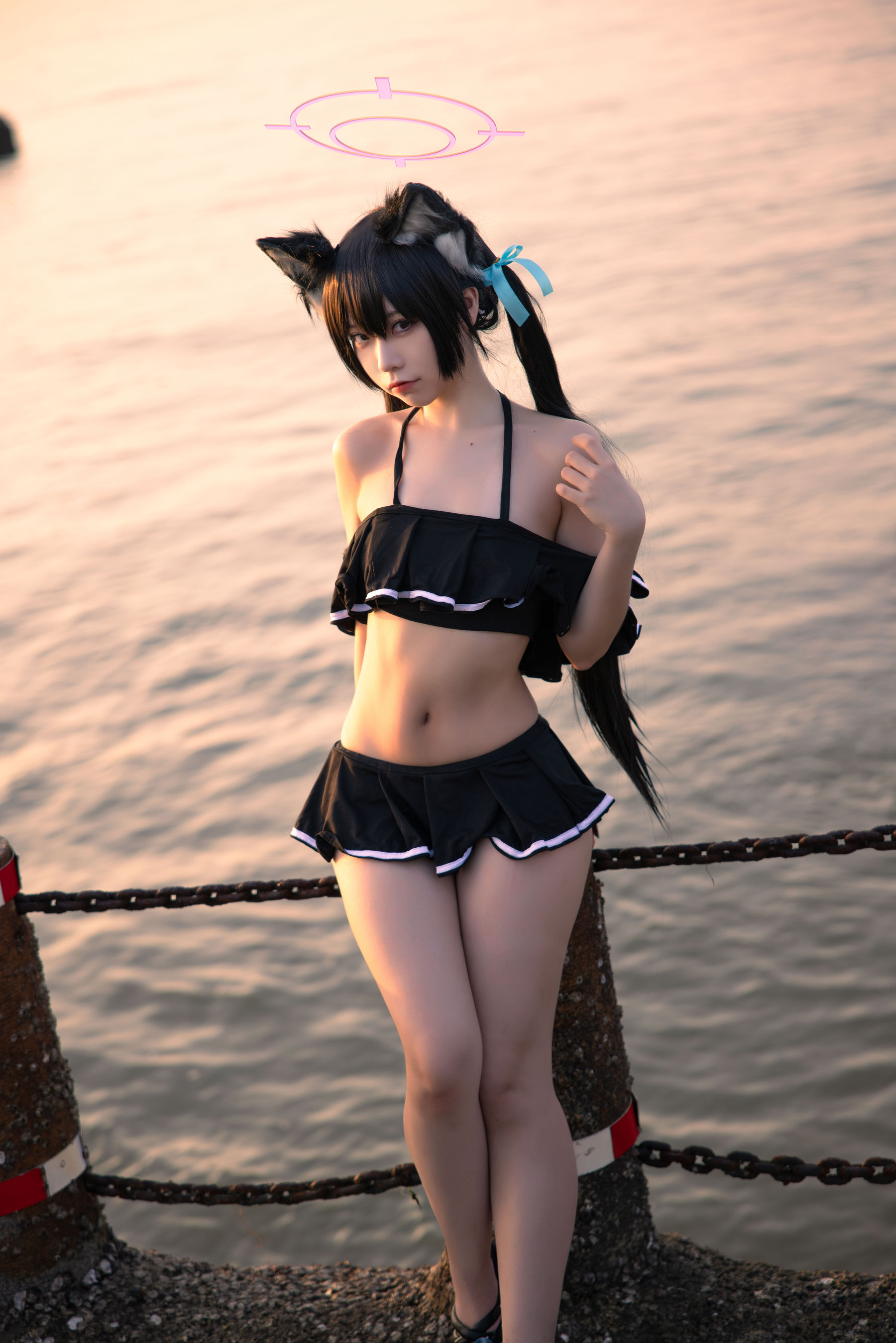 [福利COS] 动漫博主G44不会受伤 - 碧蓝档案 黑見芹香 海边泳装