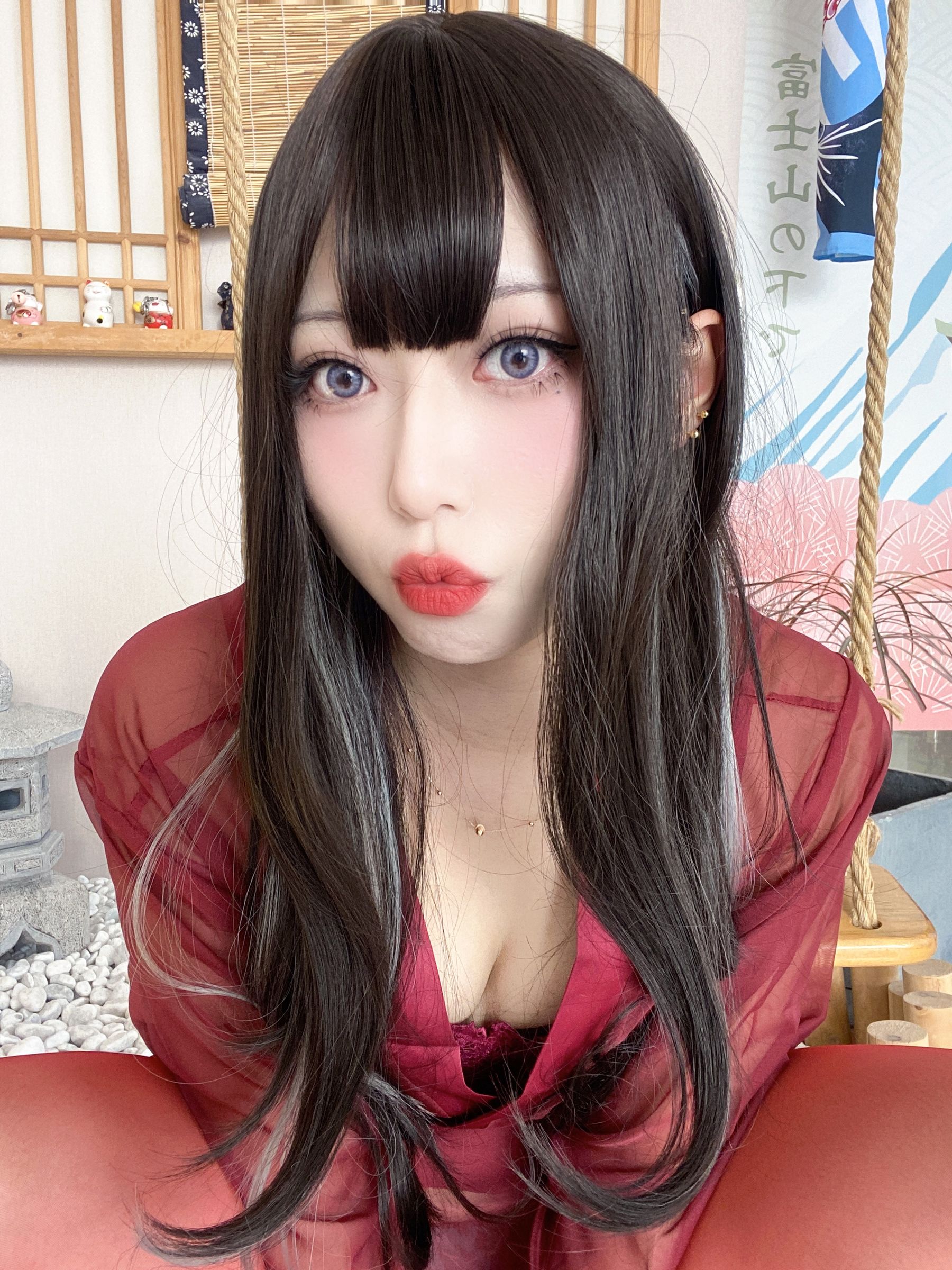 [福利COS] 动漫博主Money冷冷 - 新年快乐