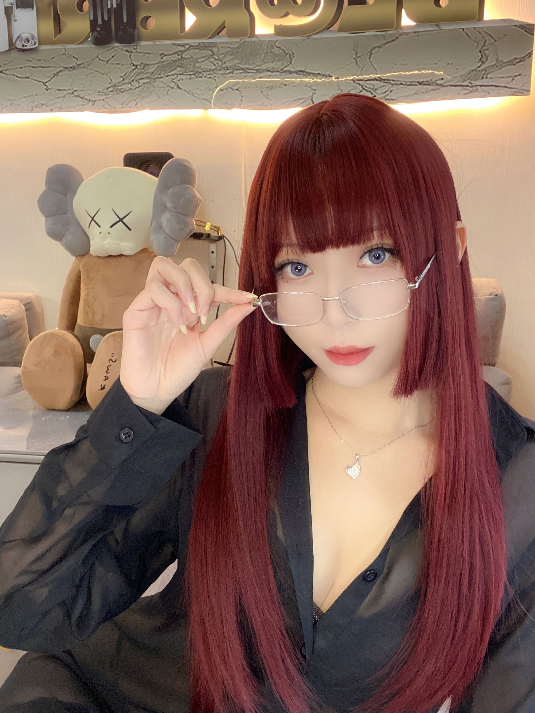 [福利COS] 动漫博主Money冷冷 - 黑衬衫