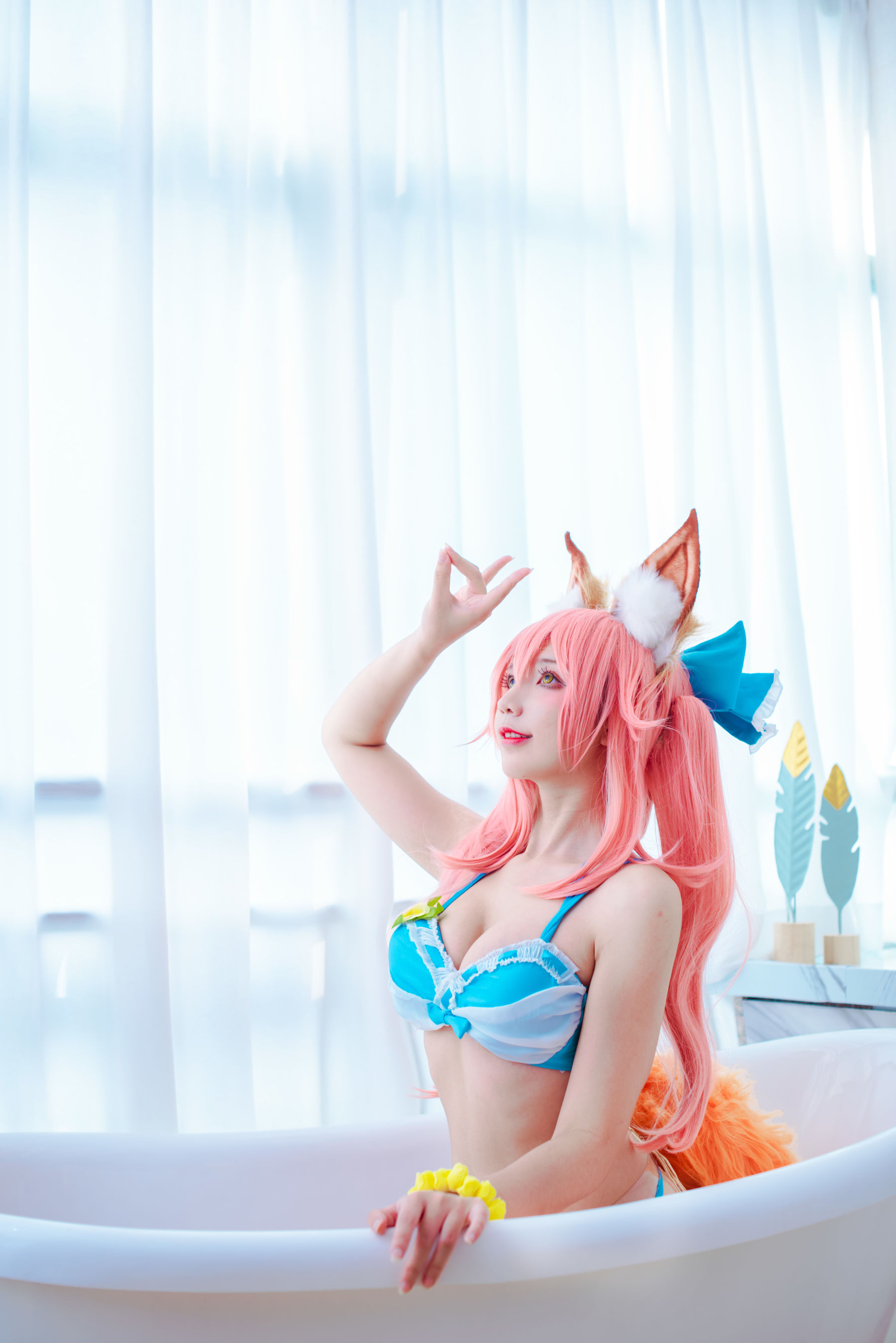 [福利COS] 动漫博主九曲Jean - 玉藻前泳装