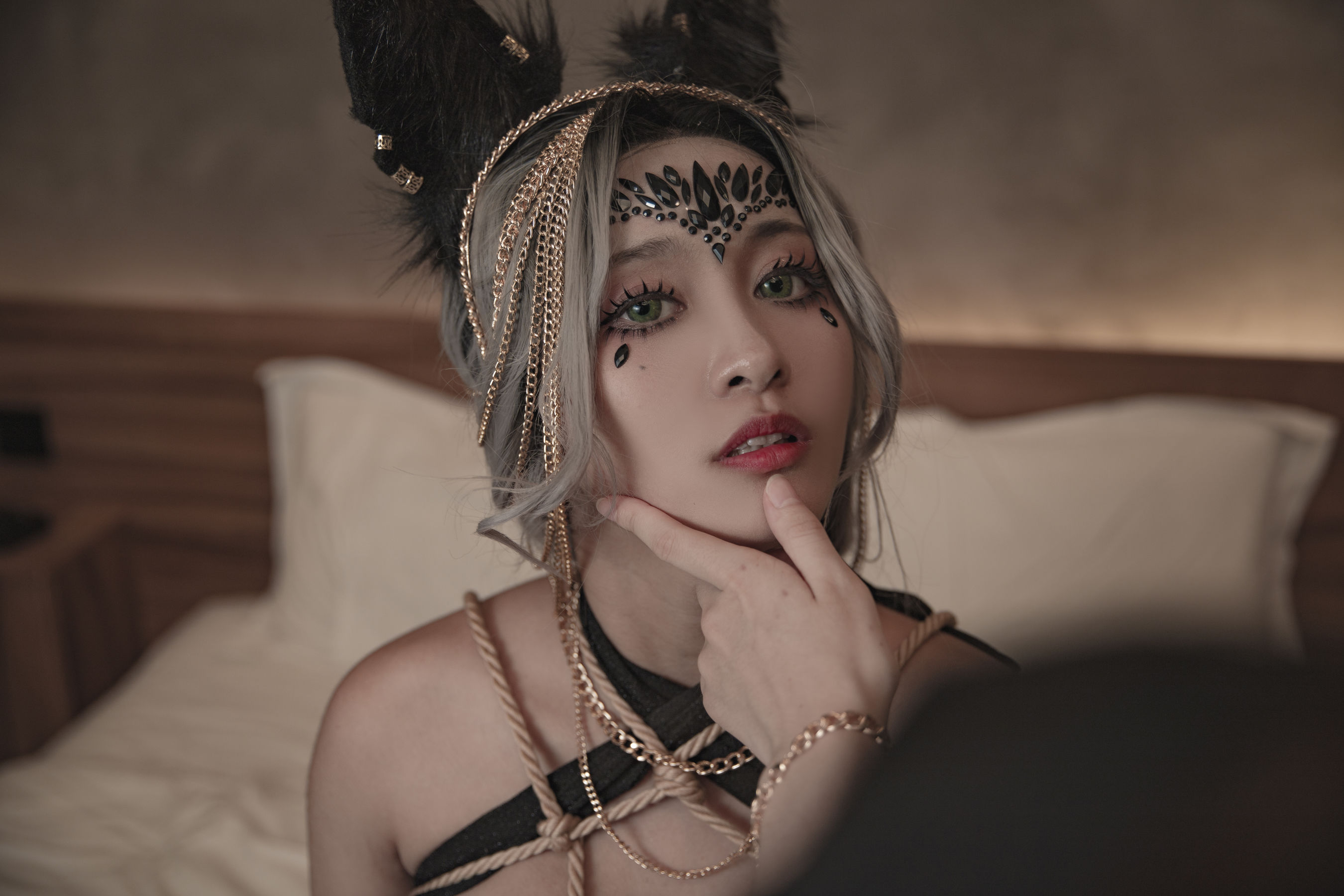 [福利COS] 动漫博主洛璃LoLiSAMA - 狼少女 狼女的调教