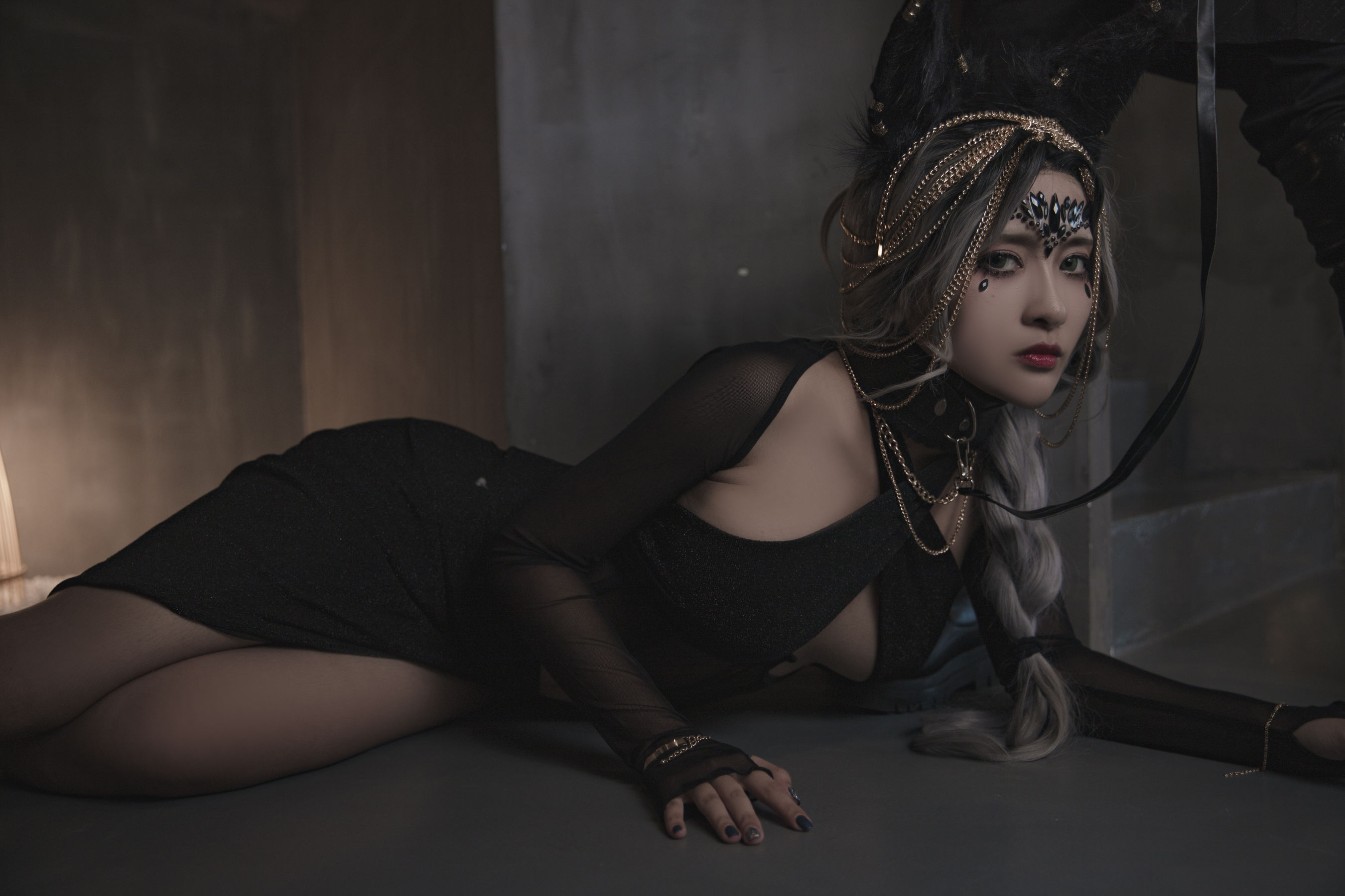 [福利COS] 动漫博主洛璃LoLiSAMA - 狼少女 狼女的调教