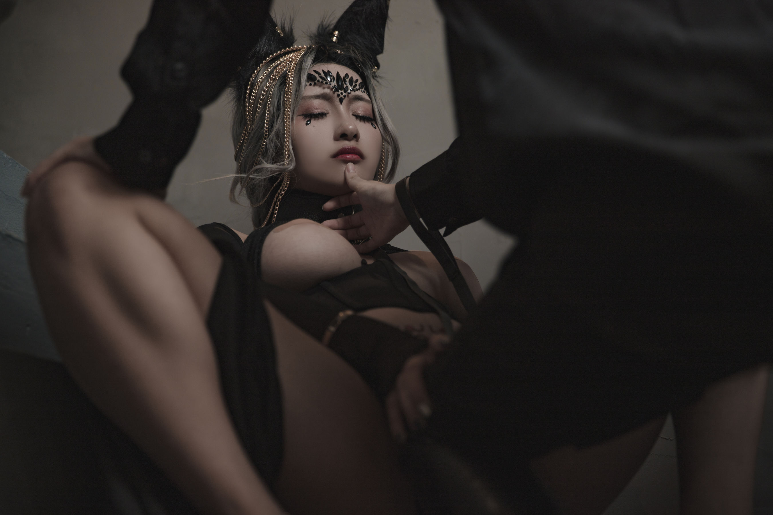 [福利COS] 动漫博主洛璃LoLiSAMA - 狼少女 狼女的调教