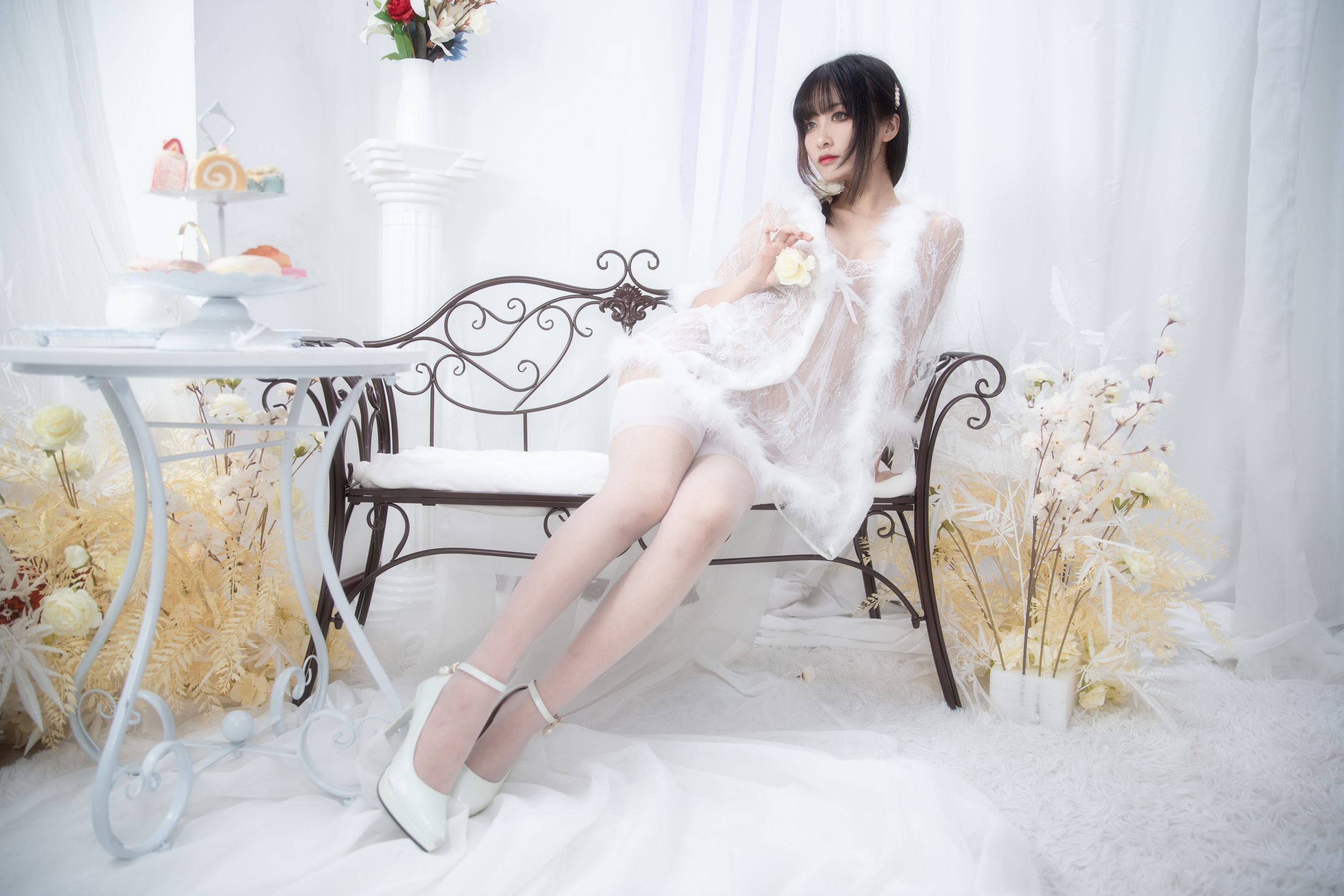 [福利COS] 动漫博主洛璃LoLiSAMA - 蛋糕