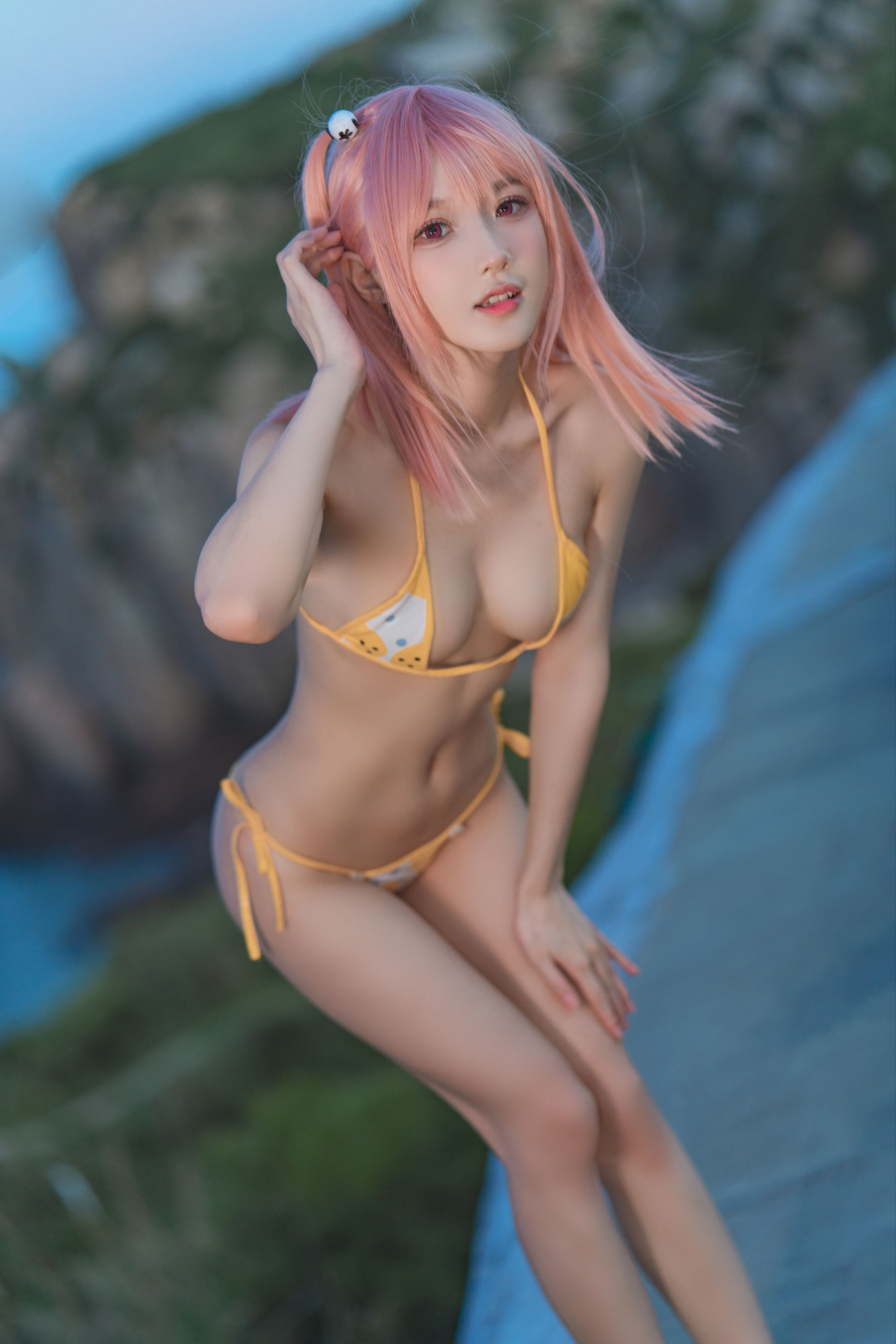 [福利COS] 动漫博主阿包也是兔娘 - 生或死联动 碧蓝航线 穗香泳装