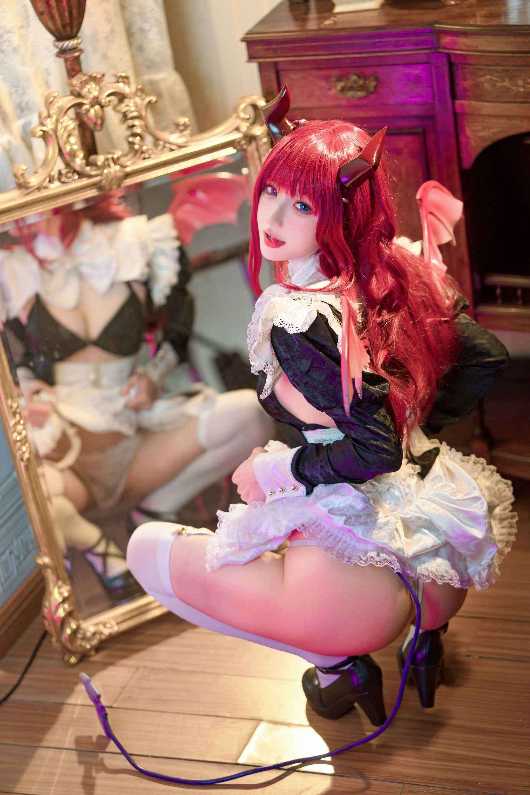 [福利COS] 动漫博主阿包也是兔娘 - 莉莉娅女仆