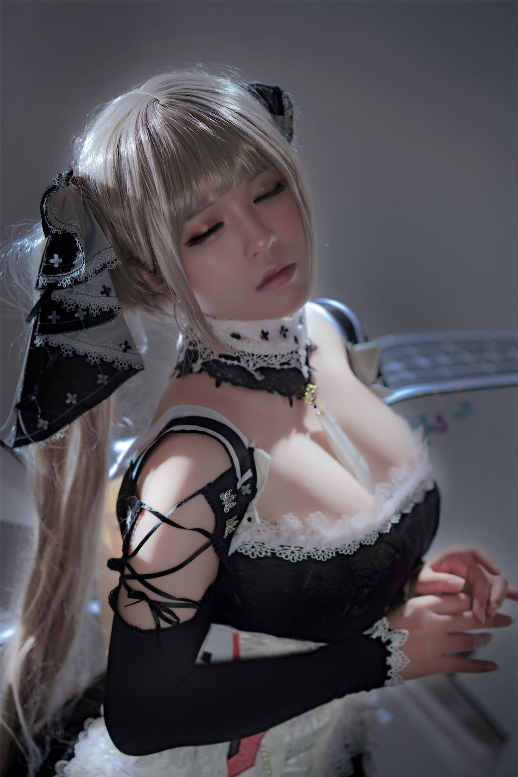 [福利COS] 半半子 - 可畏