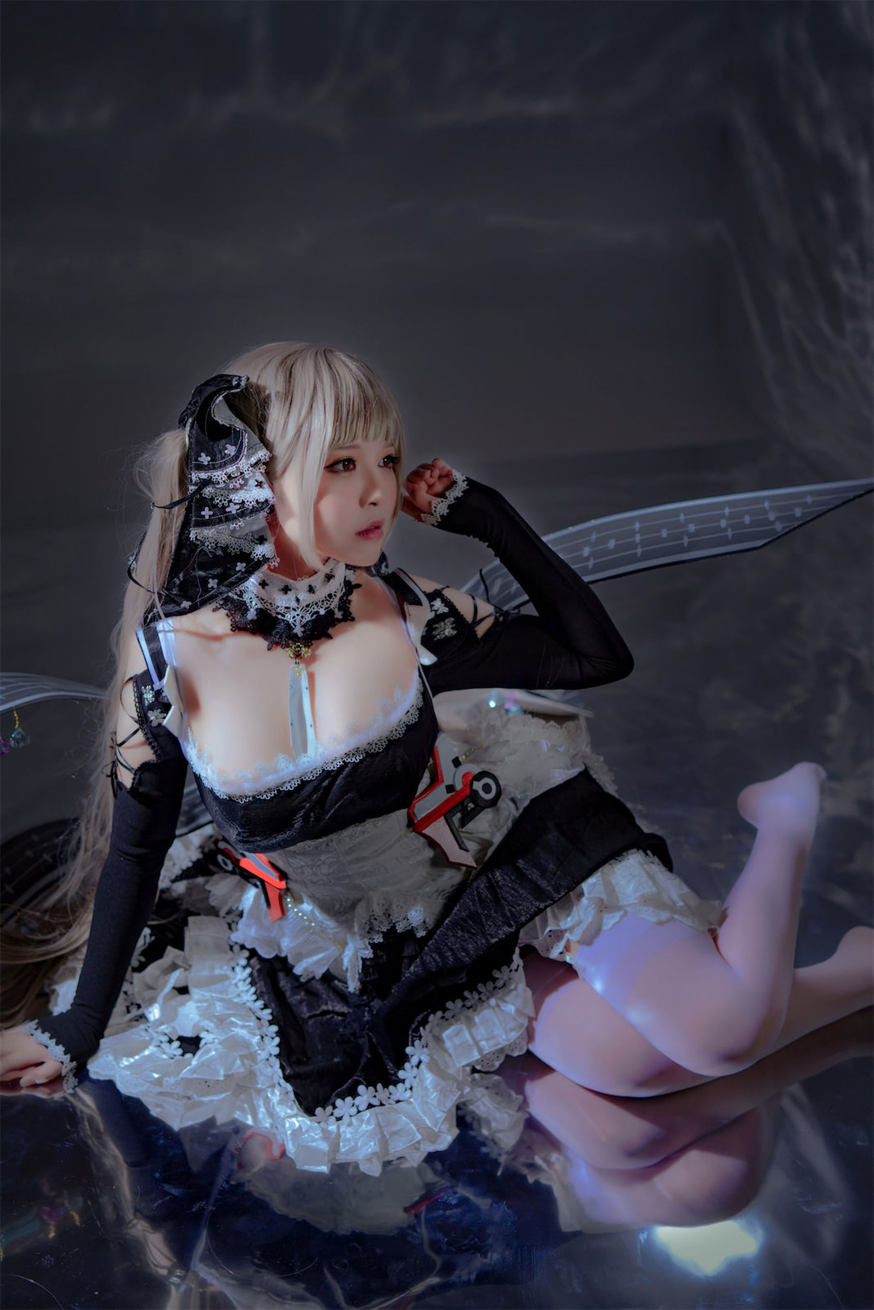 [福利COS] 半半子 - 可畏